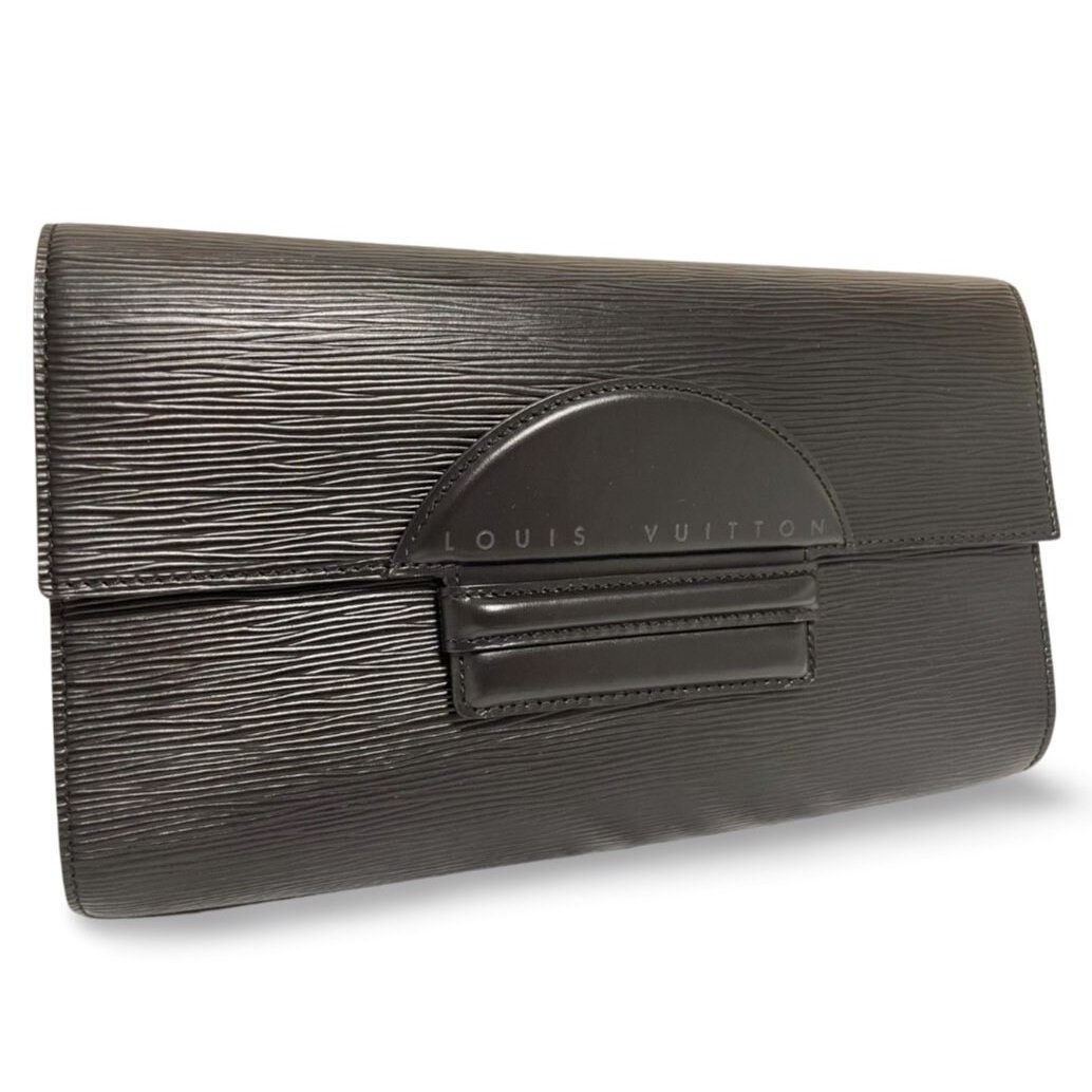 Louis Vuitton Vintage Louis Vuitton rare epi black clutch purse, bag Size ONE SIZE - 7 Thumbnail