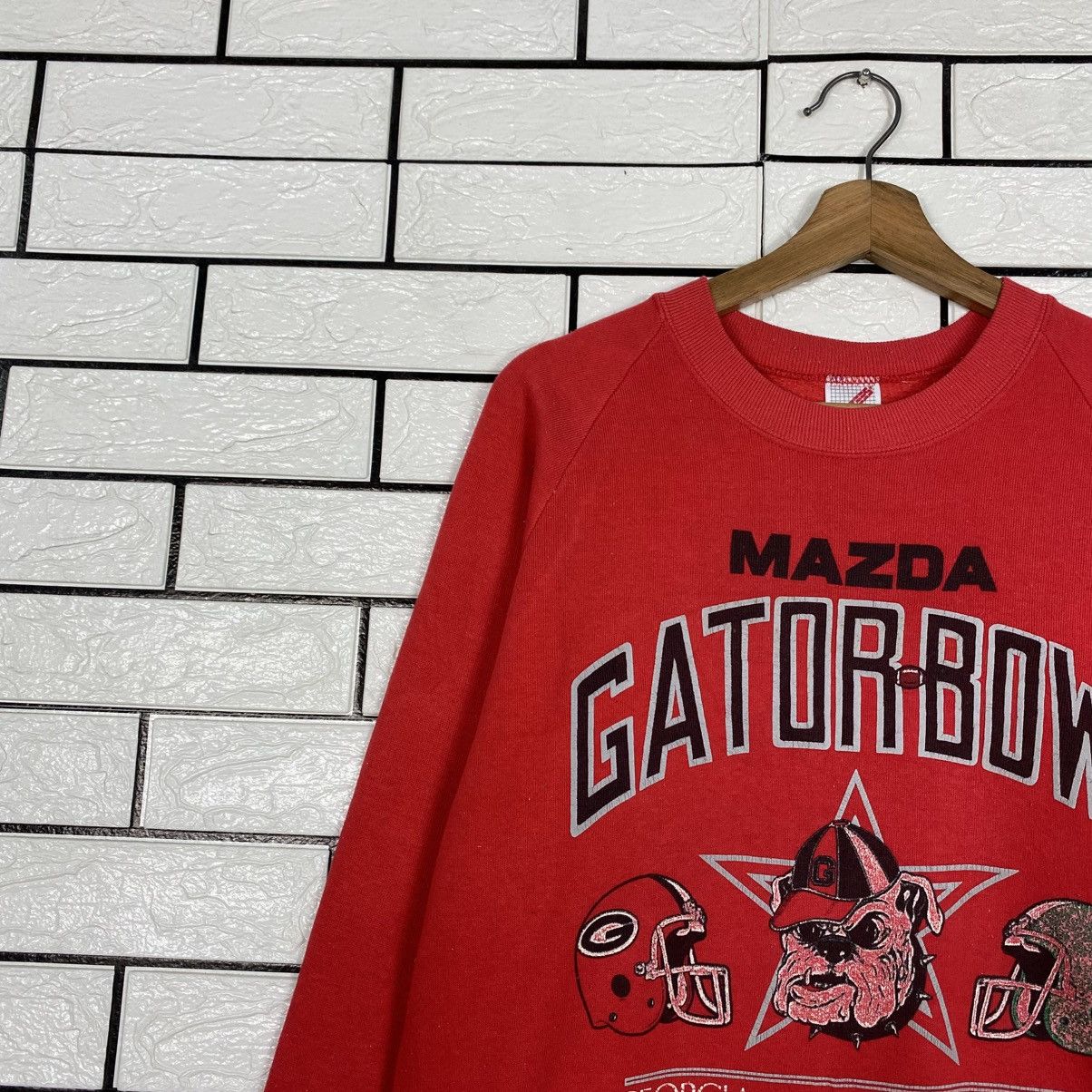 Vintage Vtg 99 Mazda Gator Bowl Georgia Bulldogs vs Michigan State Size US L / EU 52-54 / 3 - 8 Thumbnail