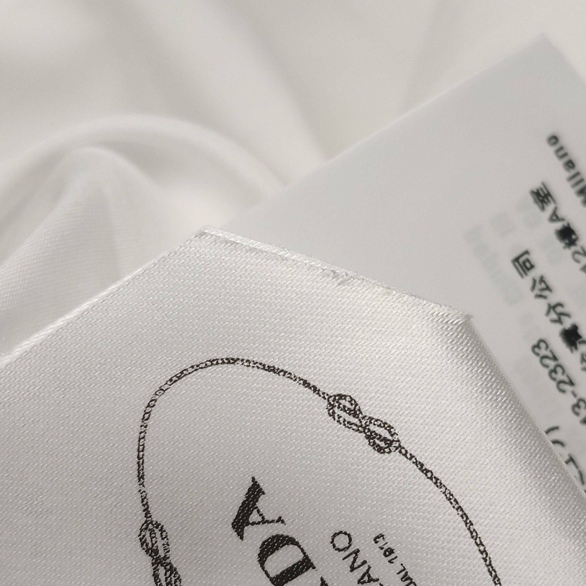 Prada Prada Cotton Poplin Button. Size S / US 4 / IT 40 - 8 Thumbnail