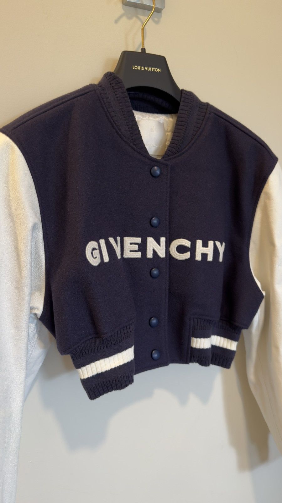 Givenchy Givenchy cropped jacket Size XS / US 0-2 / IT 36-38 - 2 Thumbnail