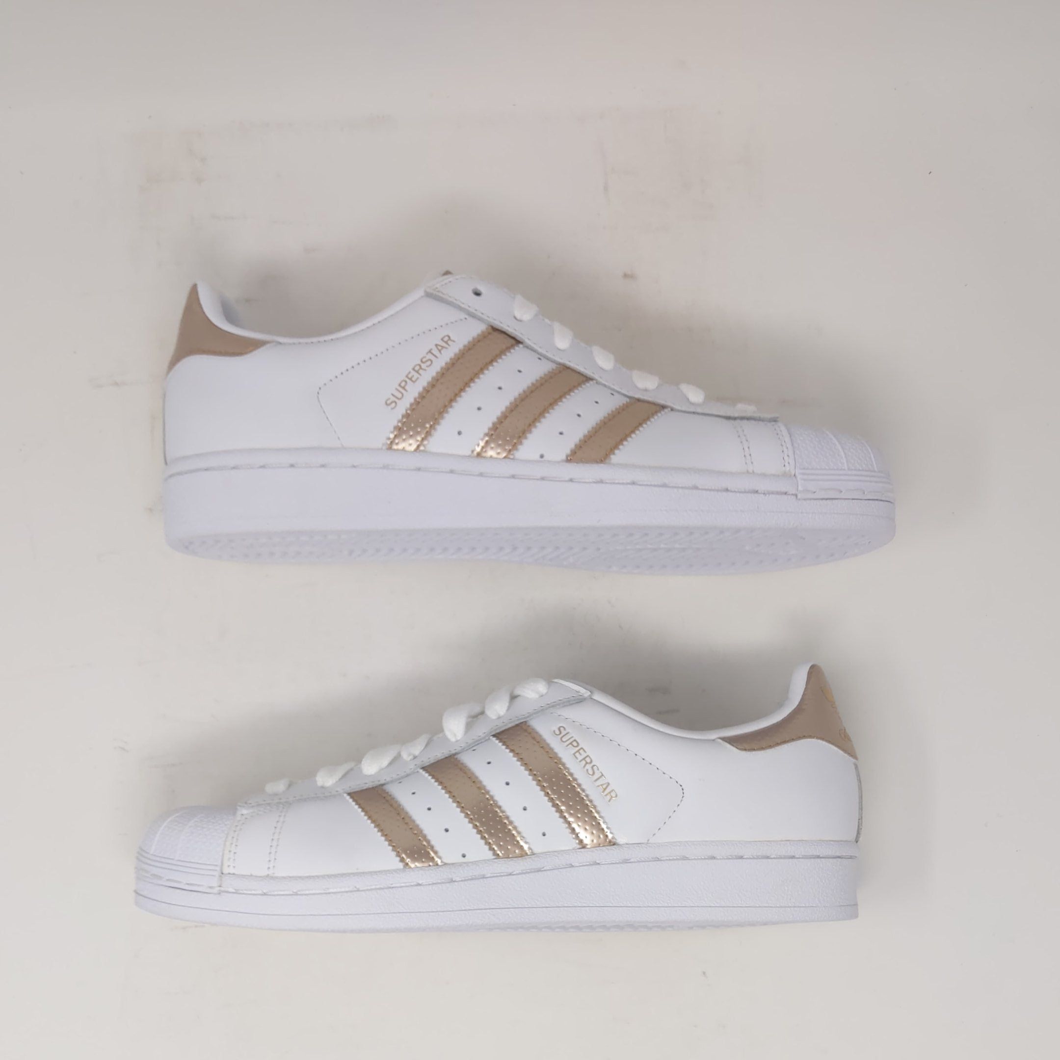 Adidas superstar rose gold 38 hotsell