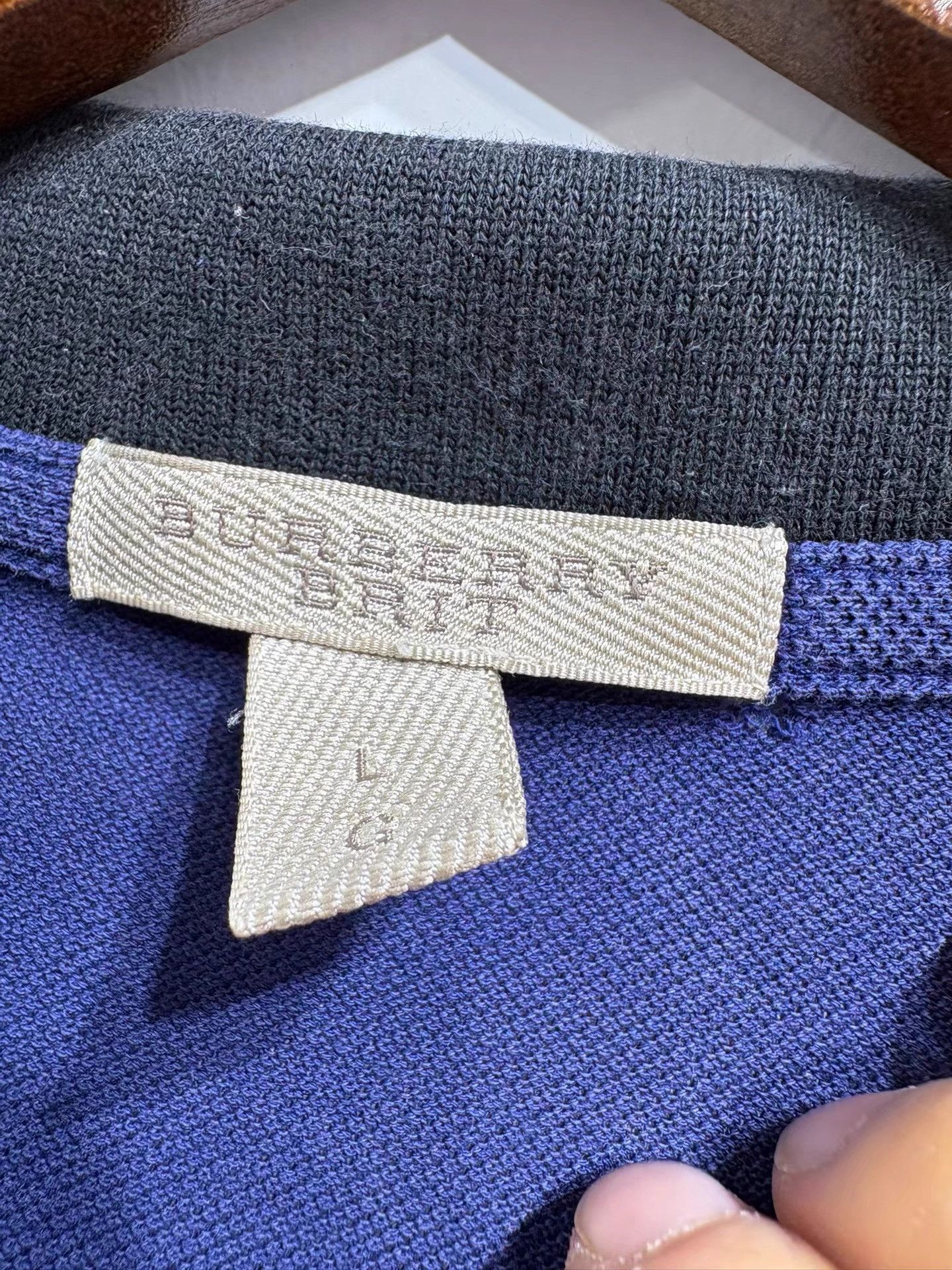 Burberry Burberry Men's Embroidered Equestrian Polo K29 Size US L / EU 52-54 / 3 - 5 Thumbnail