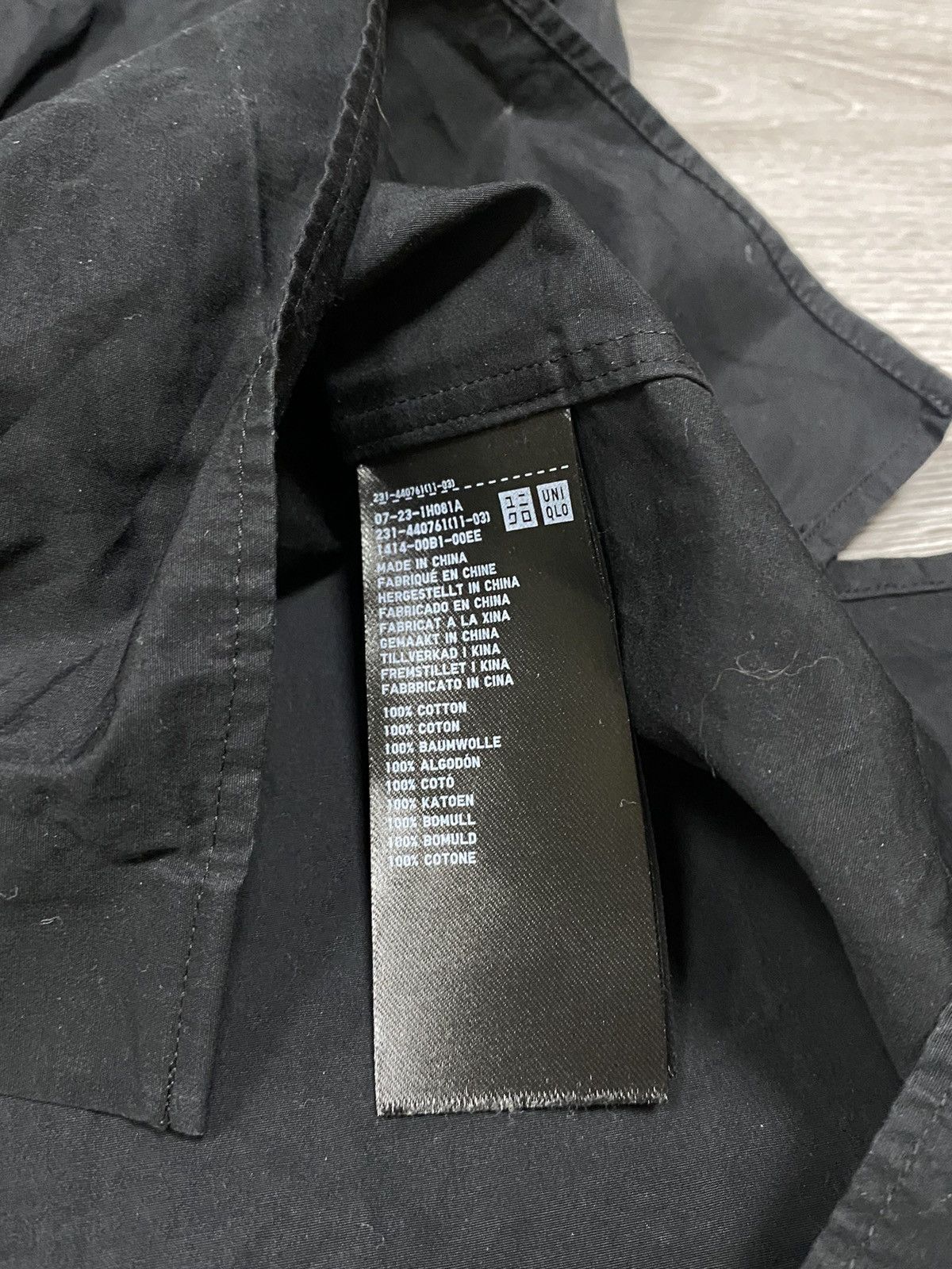 Jil Sander × Uniqlo J+ Jil Sander Uniqlo shirt buttons Size US L / EU 52-54 / 3 - 6 Thumbnail