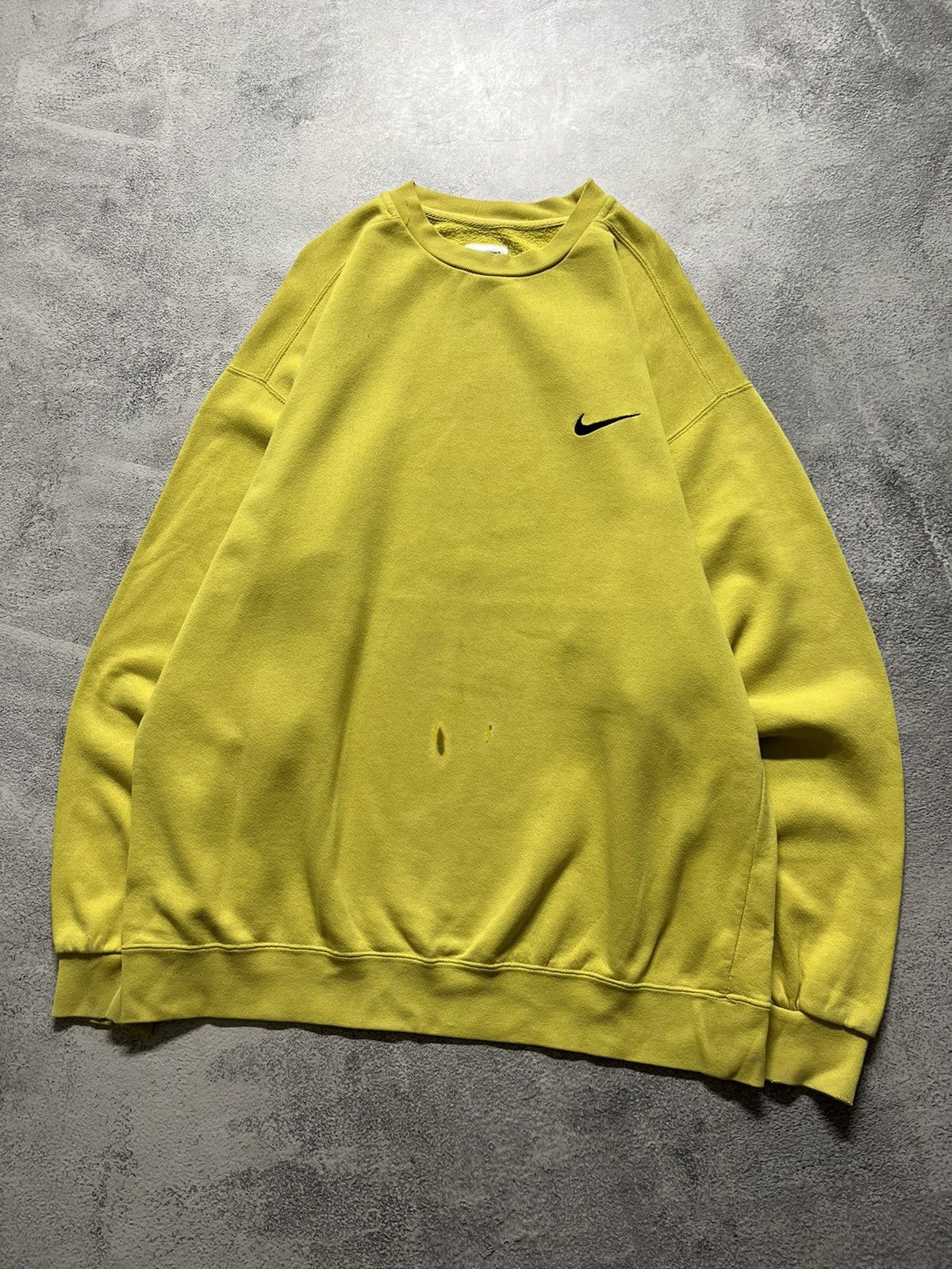 Vintage Vintage Y2k Nike 💛 Thrashed Mini Swoosh Sweatshirt 90’s Size US XL / EU 56 / 4 - 3 Thumbnail