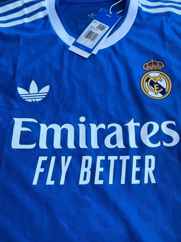 Adidas Adidas Real Madrid 25/26 Bellingham Authentic Third Jersey Size US XL / EU 56 / 4 - 7 Thumbnail