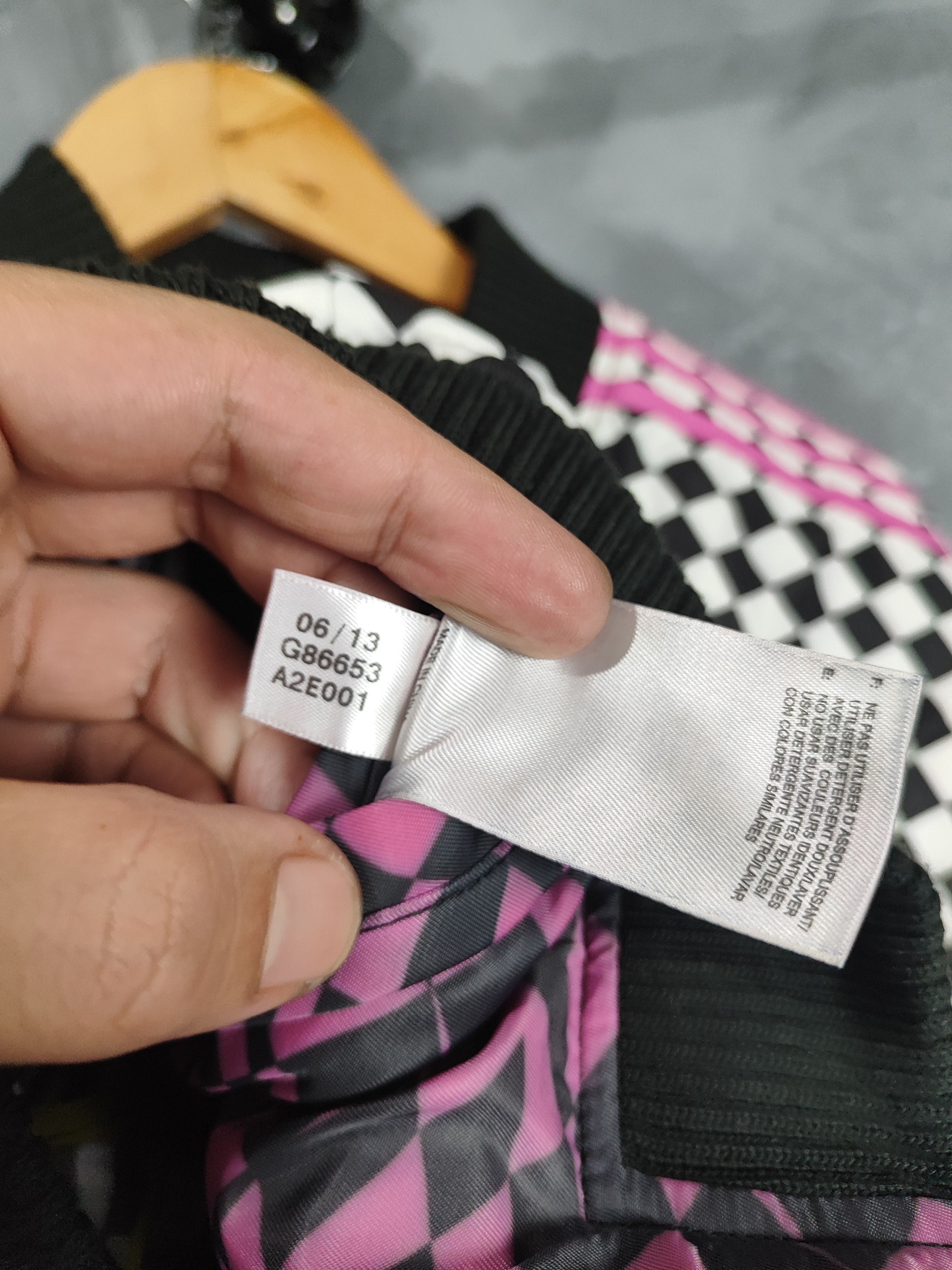 Adidas × Jeremy Scott Adidas x Jeremy Scott - Reversable Crop Bomber Jacket - Size M / US 6-8 / IT 42-44 - 6 Thumbnail