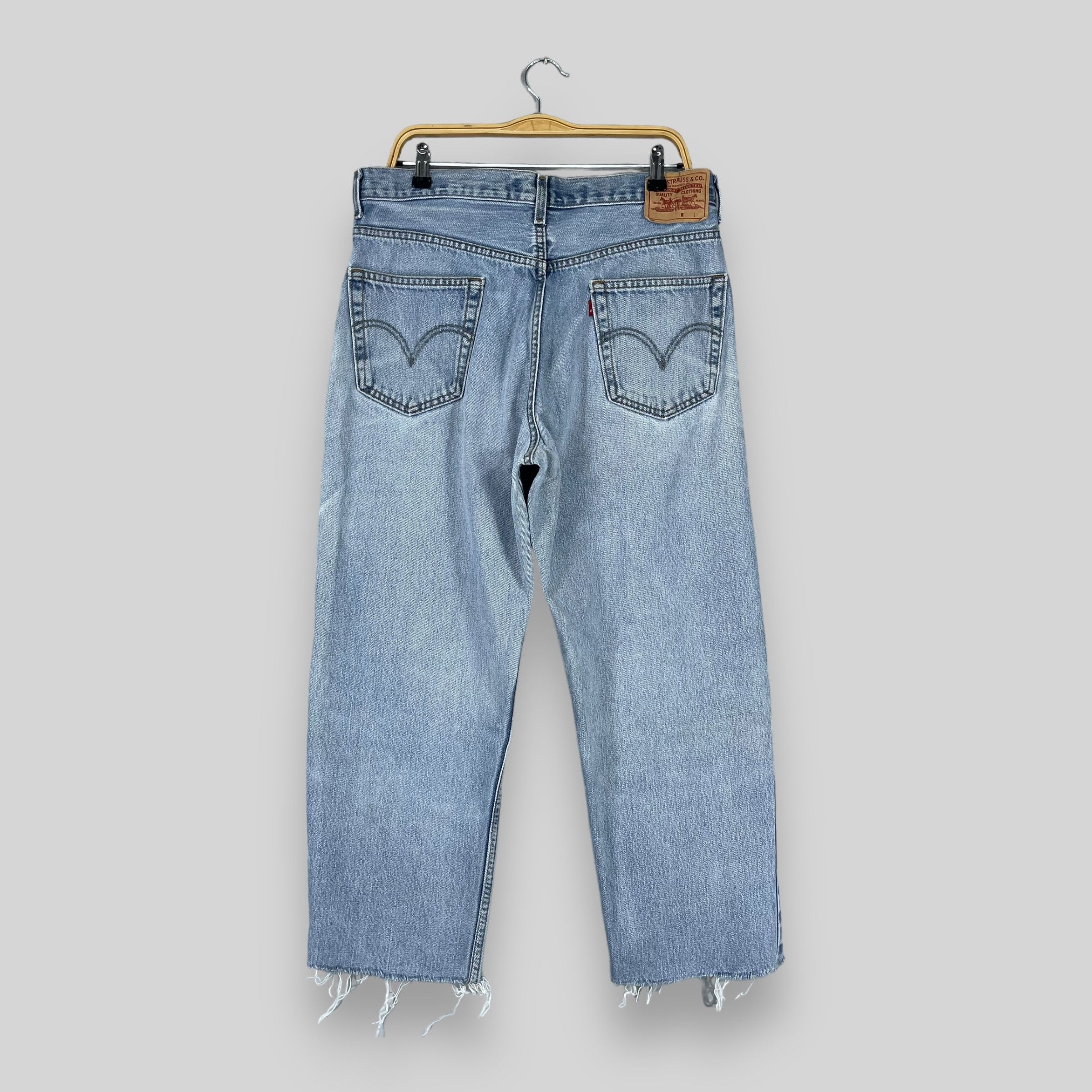 Jean × Levi's Size 34 Vintage Levis Relaxed Fit Distressed Jeans Size US 34 / EU 50 - 8 Thumbnail