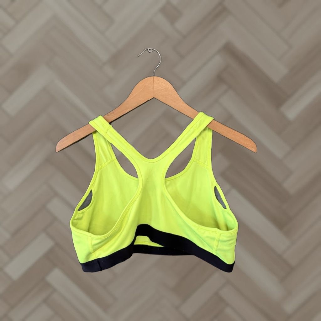 Nike Nike Sportswear Womens Sports Bra XL Dri-Fit Green Yellow Size XL Activewear Women Nike Bra Sportswear Womens XL Dri-Fit Green Yellow Size ONE SIZE - 1 Thumbnail