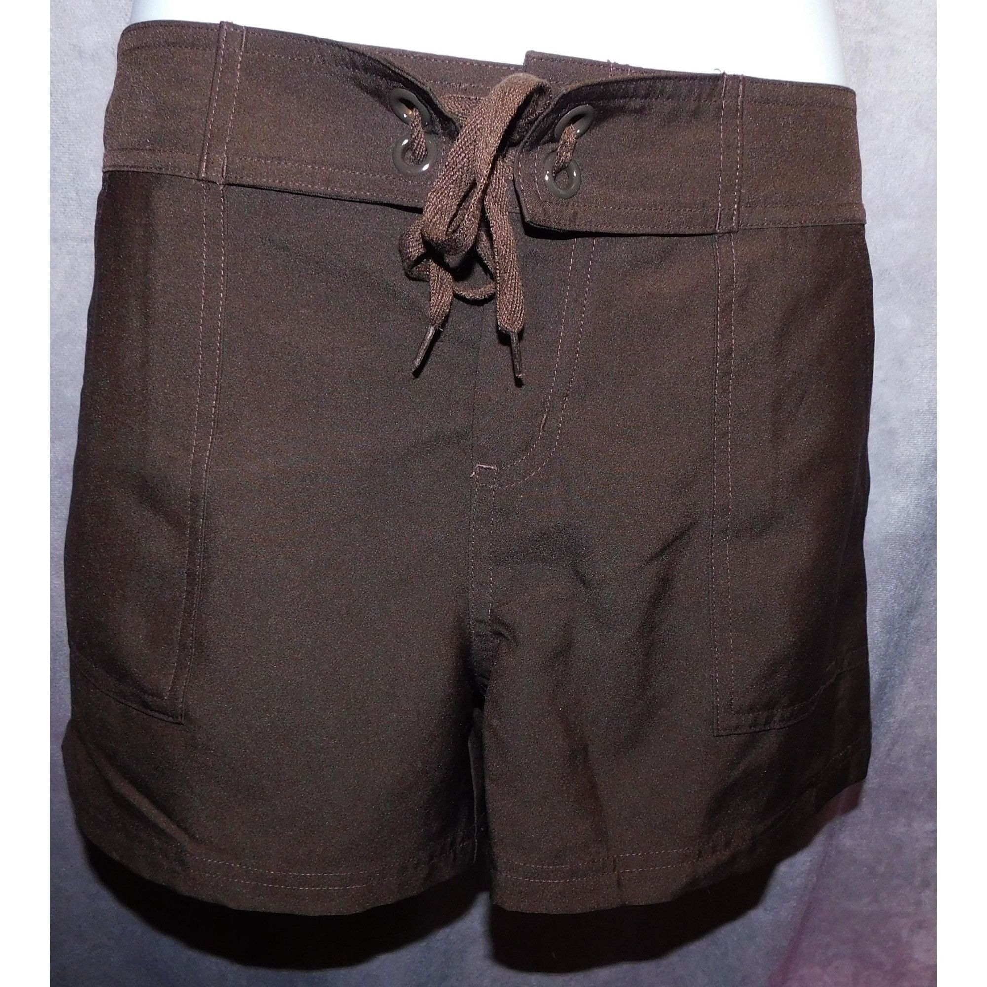 Croft & Barrow Preppy Croft & Barrow Brown Shorts With Tie Waist Size 34" / US 12 / IT 48 - 1 Thumbnail