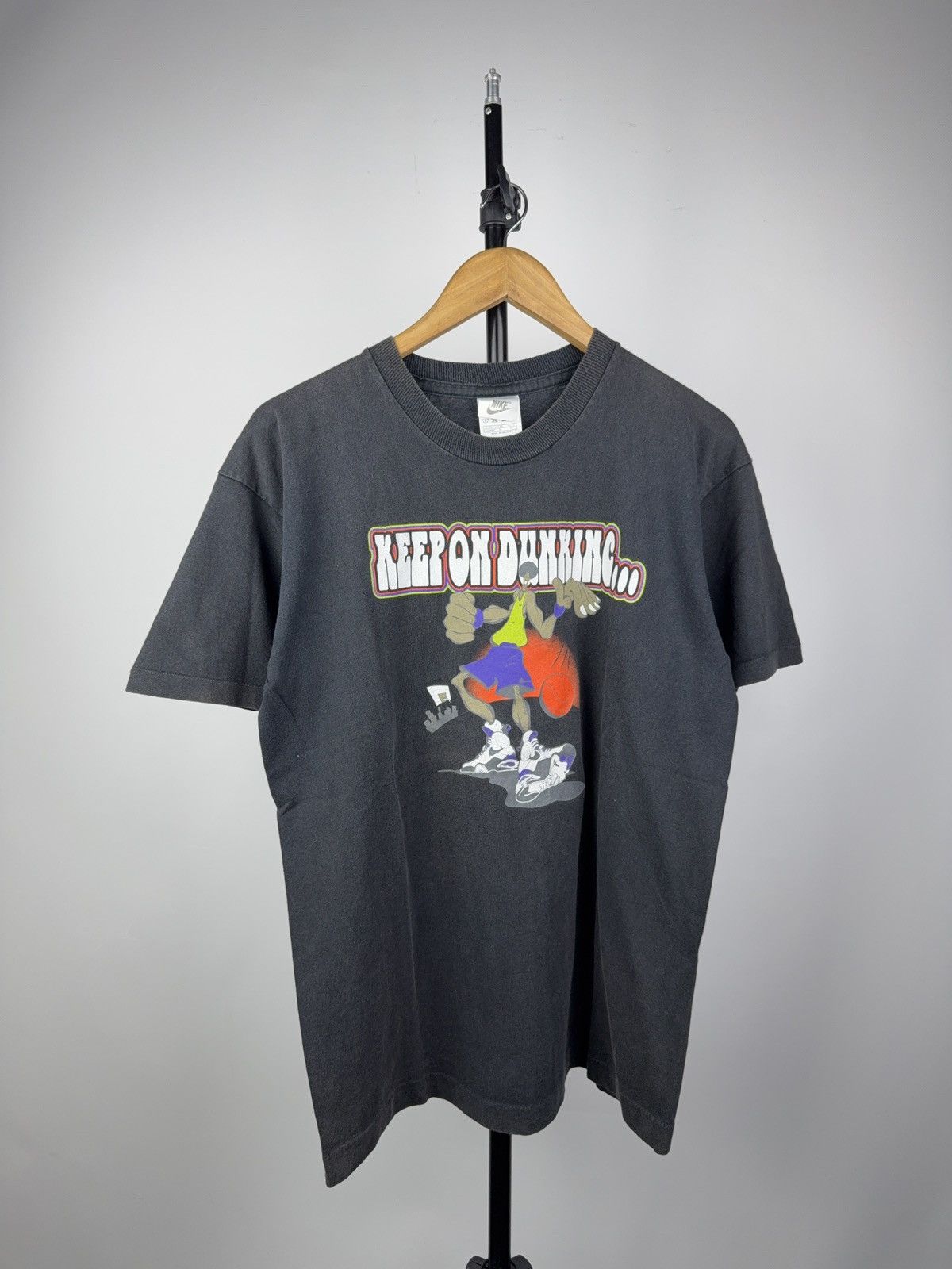 Nike 🏀RARE Vintage 90s Nike Double side “Keep On Dunking” T-Shirt Size US L / EU 52-54 / 3 - 1 Thumbnail