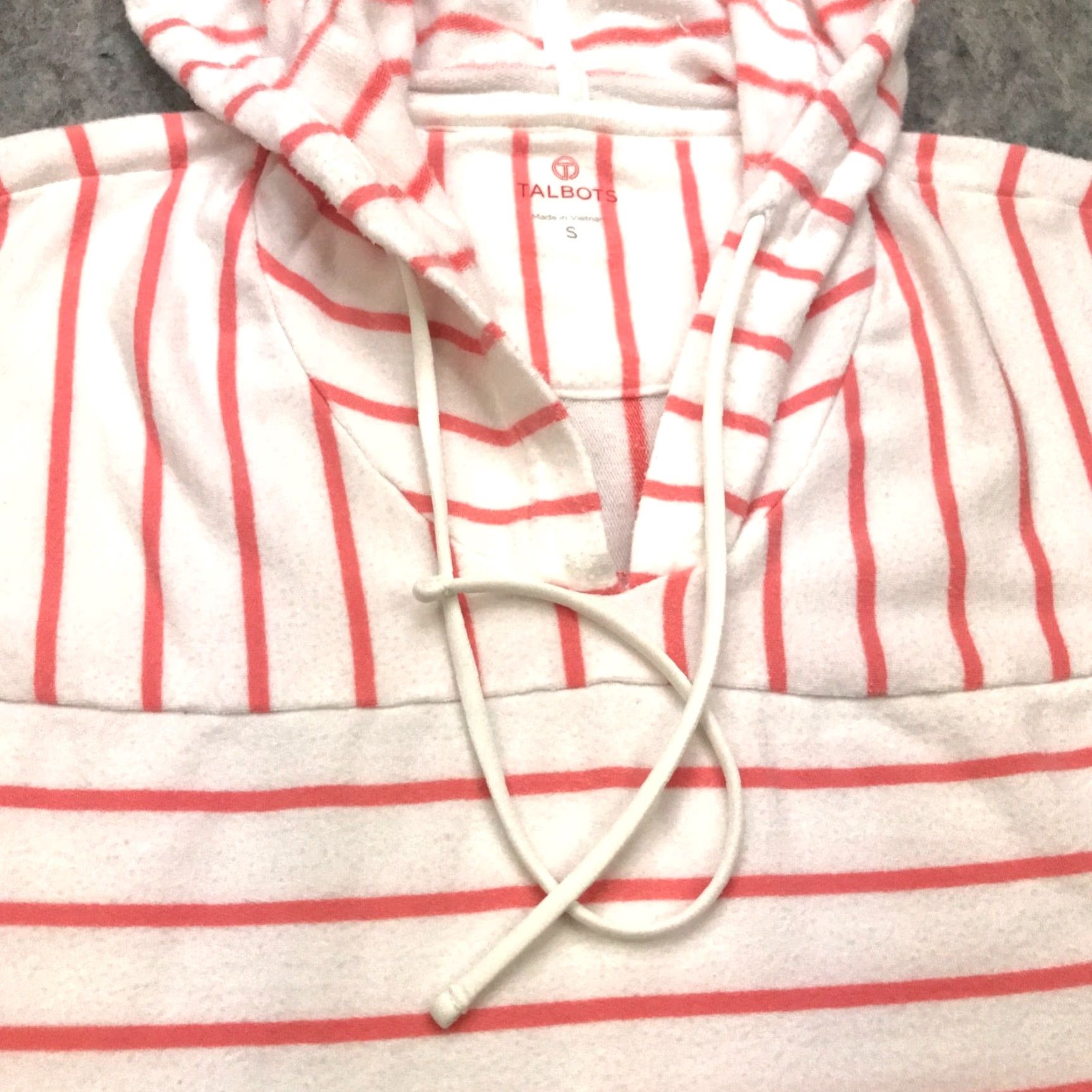 Talbots Talbots Womens Hoodie Small Peach Striped Sleeveless Sweatshirt Hooded Pockets V-Neck Casual Fall Winter Pink Sweatshirt Ladies (S) Size S / US 4 / IT 40 - 2 Thumbnail