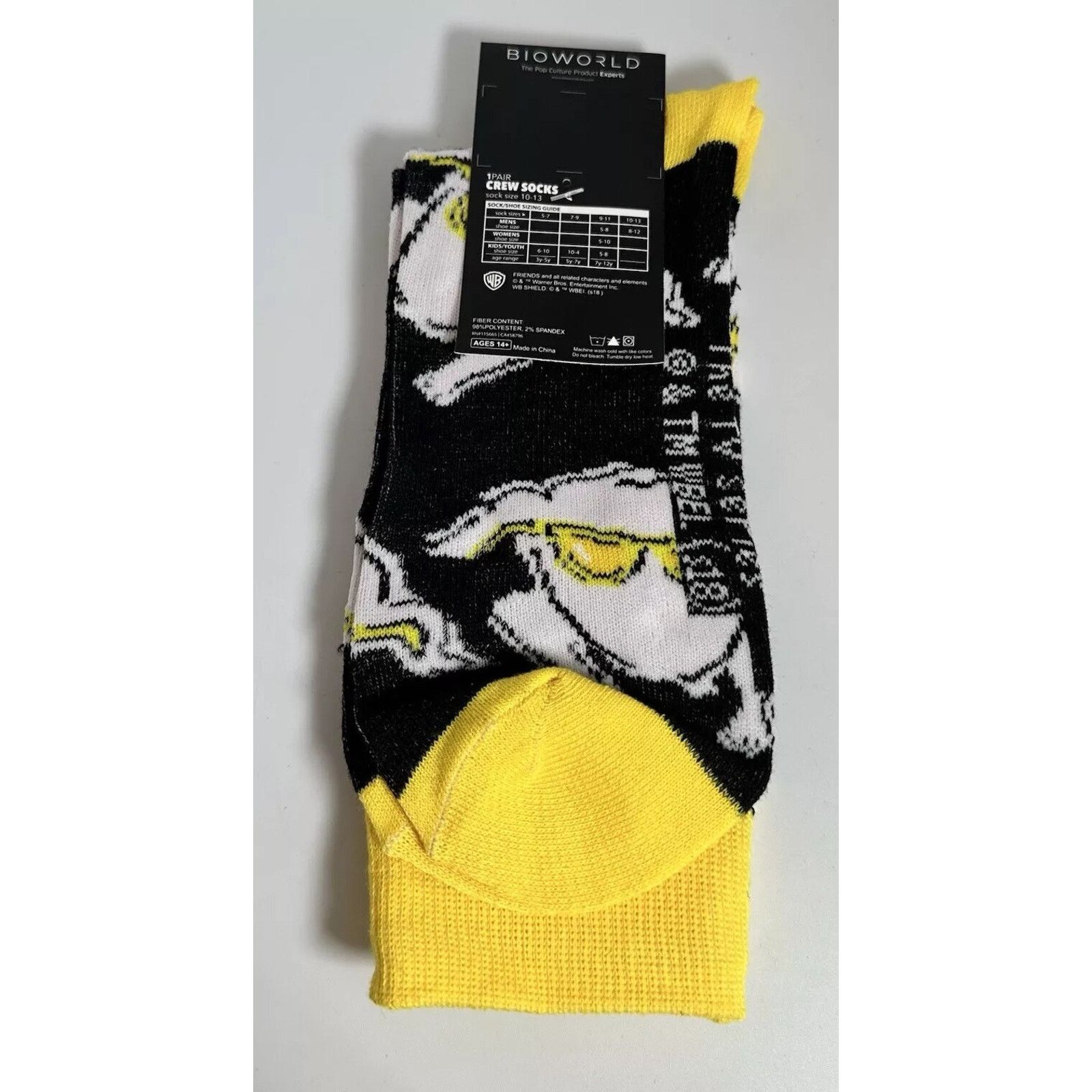 & Other Stories Friends TV Show Thanksgiving Crew Socks Bioworld Size 10-13 Size ONE SIZE - 5 Thumbnail