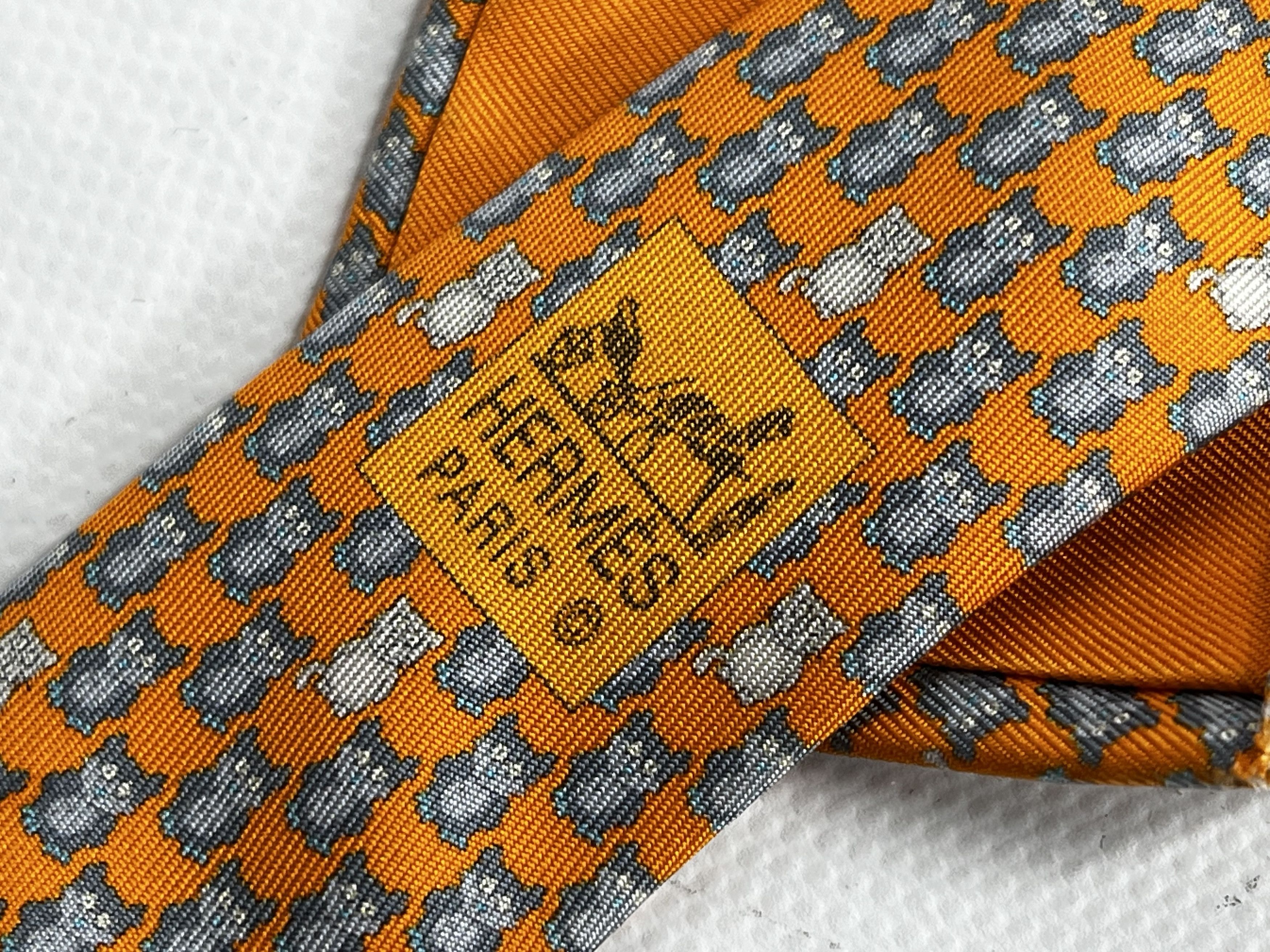 Hermes HERMES PARIS SILK TIE 5610 MA ORANGE FRANCE Size ONE SIZE - 4 Thumbnail