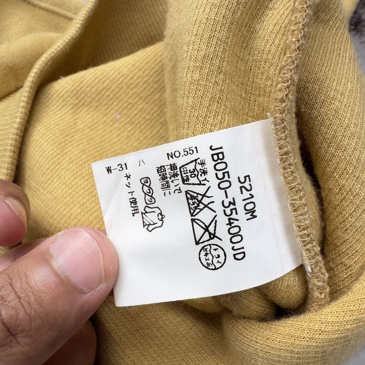 Japanese Brand RARE VELVET DOLCE EMBROIDERED LOGO SPELL OUT MADE IN JAPAN Size US M / EU 48-50 / 2 - 6 Thumbnail