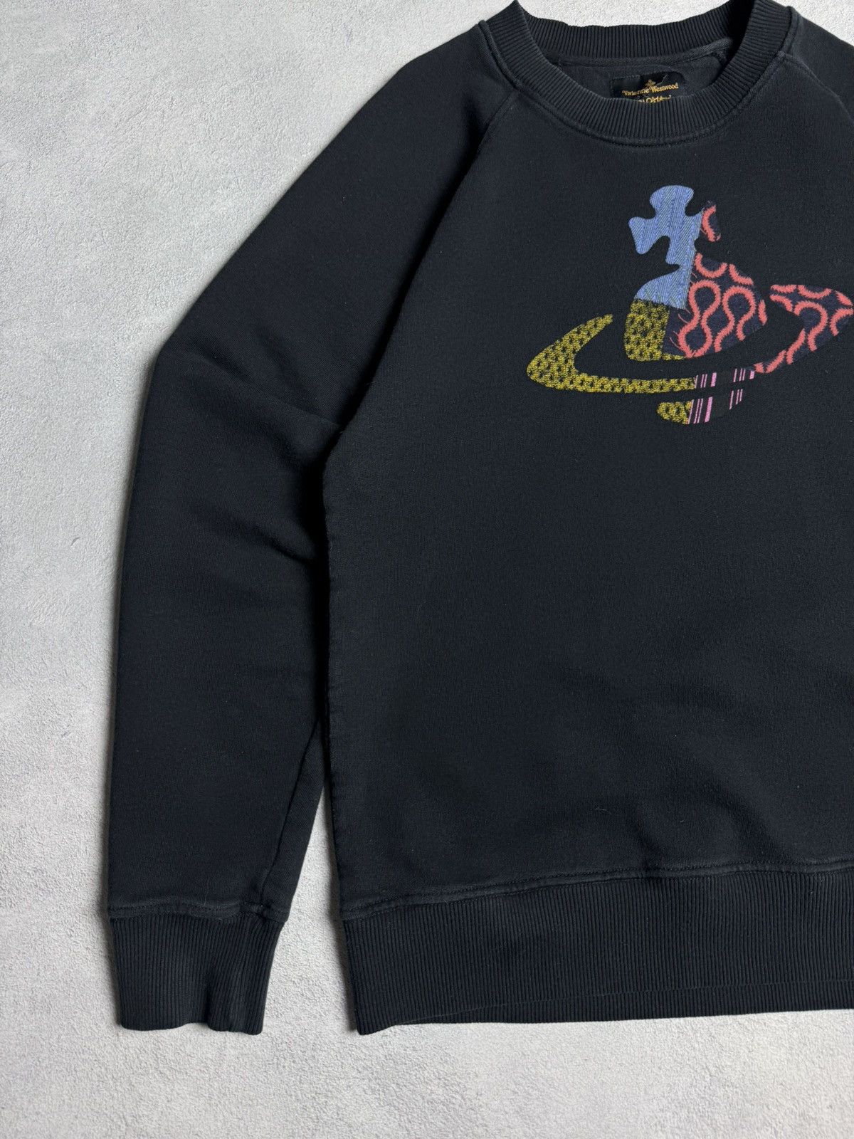 Vintage Vivienne Westwood Big Logo Crewneck Sweatshirt Size US S / EU 44-46 / 1 - 5 Thumbnail