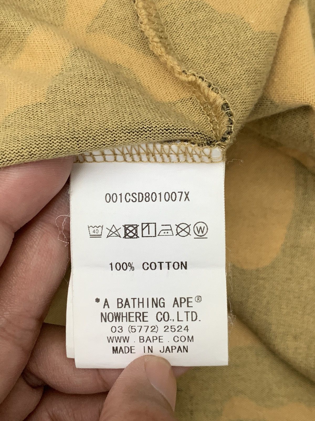 Bape 1st Bape Camo Shark Tee Size US M / EU 48-50 / 2 - 7 Thumbnail