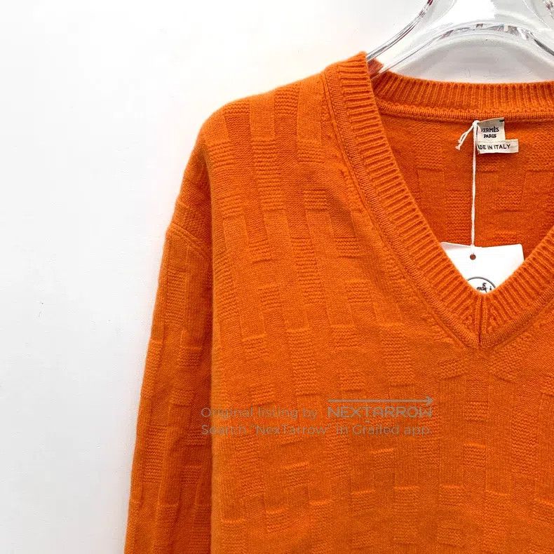 Hermes Hermes Orange Pig Nose Jacquard Full Print Wool V-neck Lon Size XS / US 0-2 / IT 36-38 - 3 Thumbnail