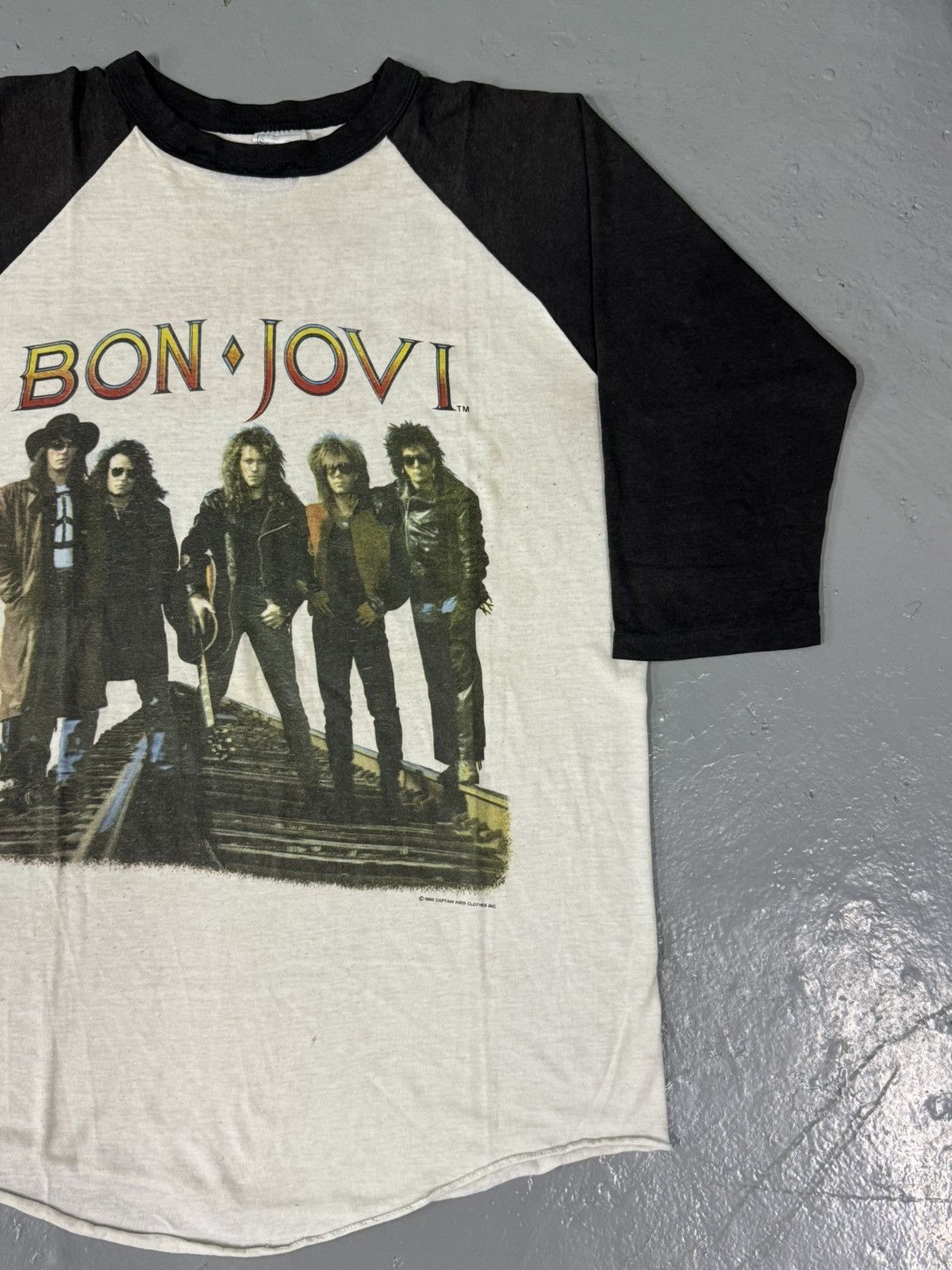 Band Tees BON JOVI 80s VINTAGE THE BROHERHOOD TOUR1989 Size US L / EU 52-54 / 3 - 3 Thumbnail