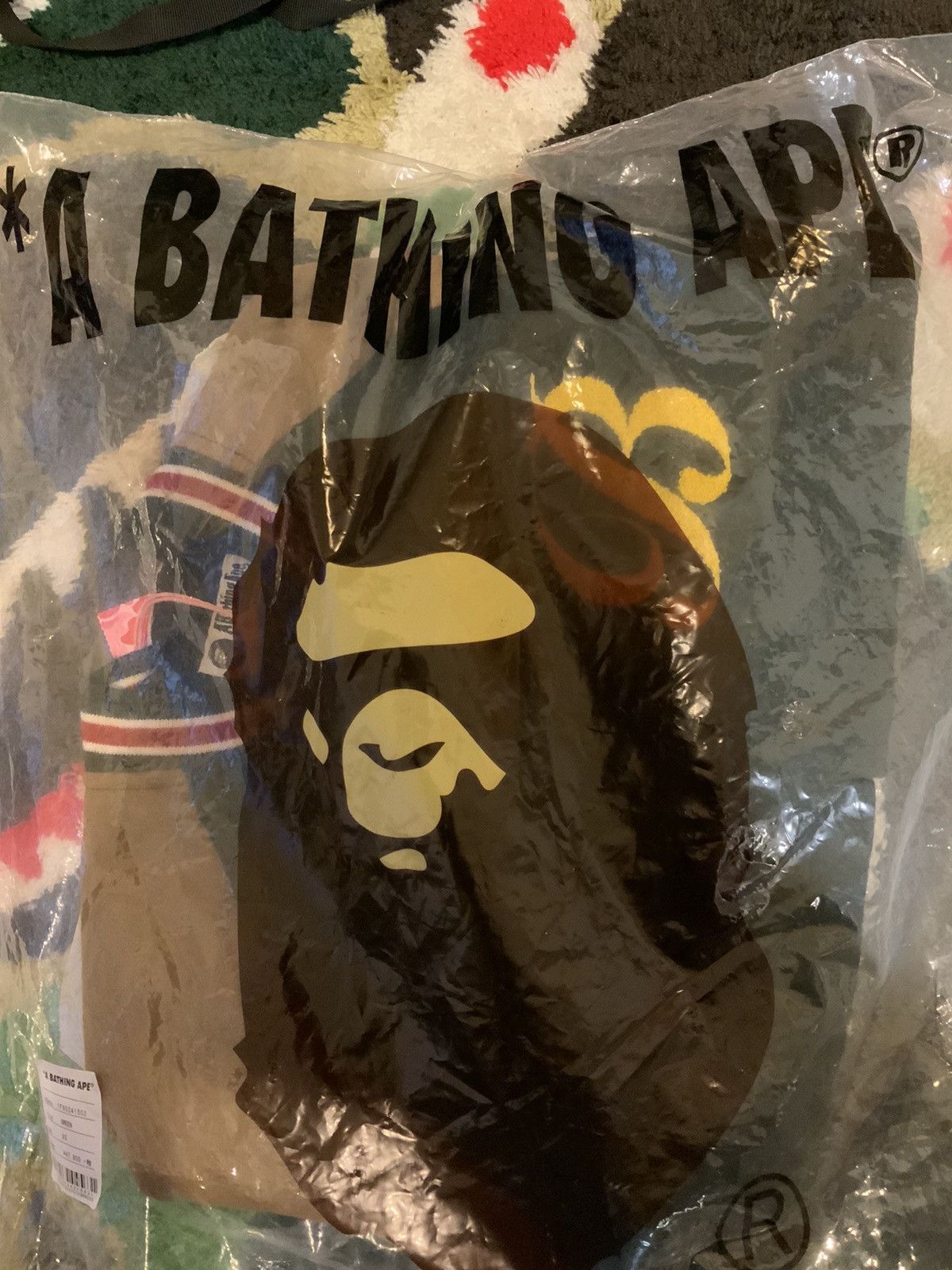 Bape A BATHING APE COLLEGE VARSITY JACKET WOMENS GREEN SIZE XS Size XS / US 0-2 / IT 36-38 - 4 Thumbnail