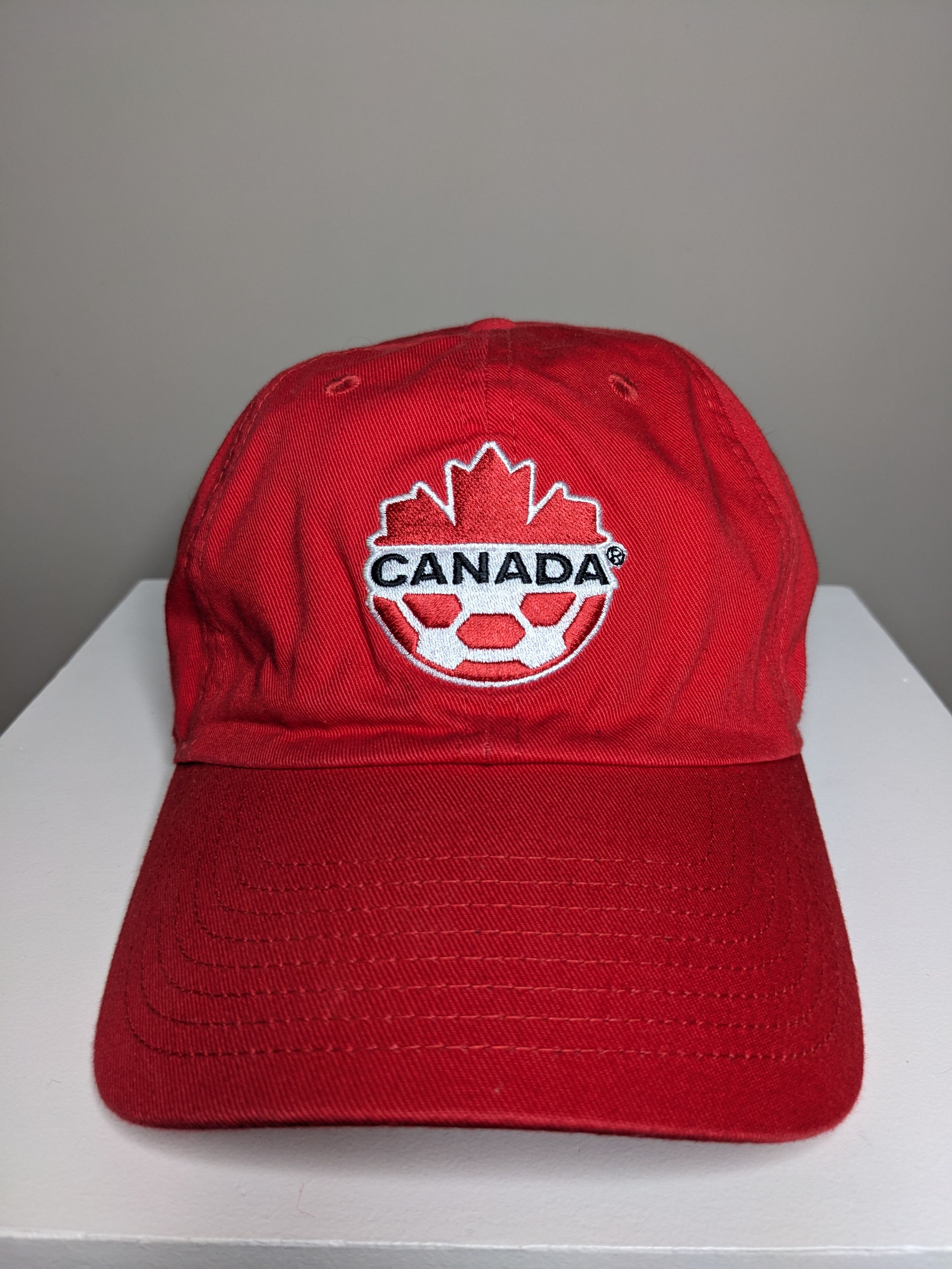 Nike Nike Team Canada Soccer Heritage86 Strapback Cap Hat 1Size Size ONE SIZE - 1 Thumbnail