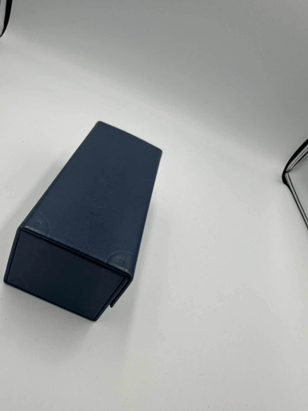 Louis Vuitton Louis Vuitton Camera Lens Sunglasses Size ONE SIZE - 12 Thumbnail