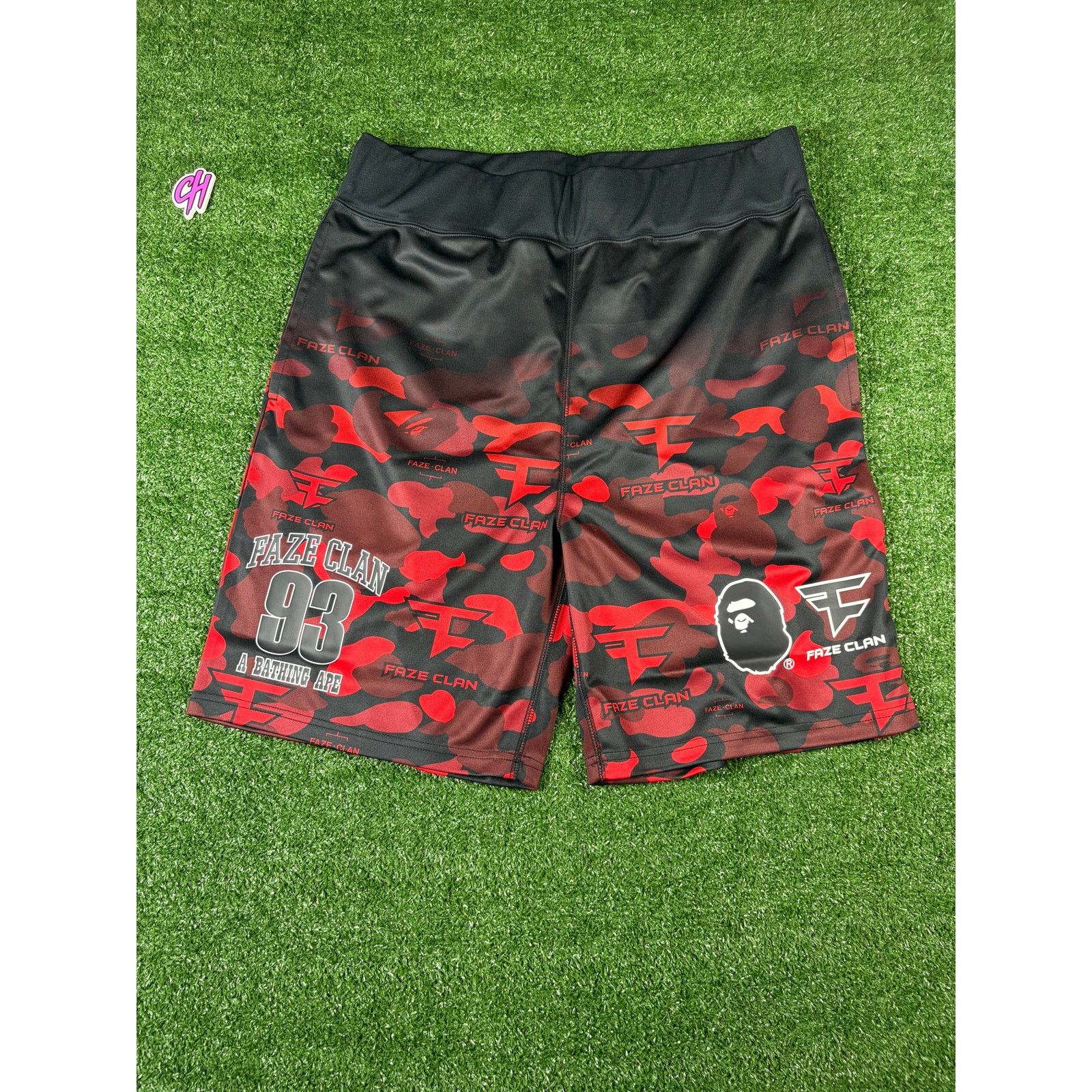 Bape Bape X Faze Clan Red Camo Game Shorts Size Large Size US L / EU 52-54 / 3 - 1 Thumbnail