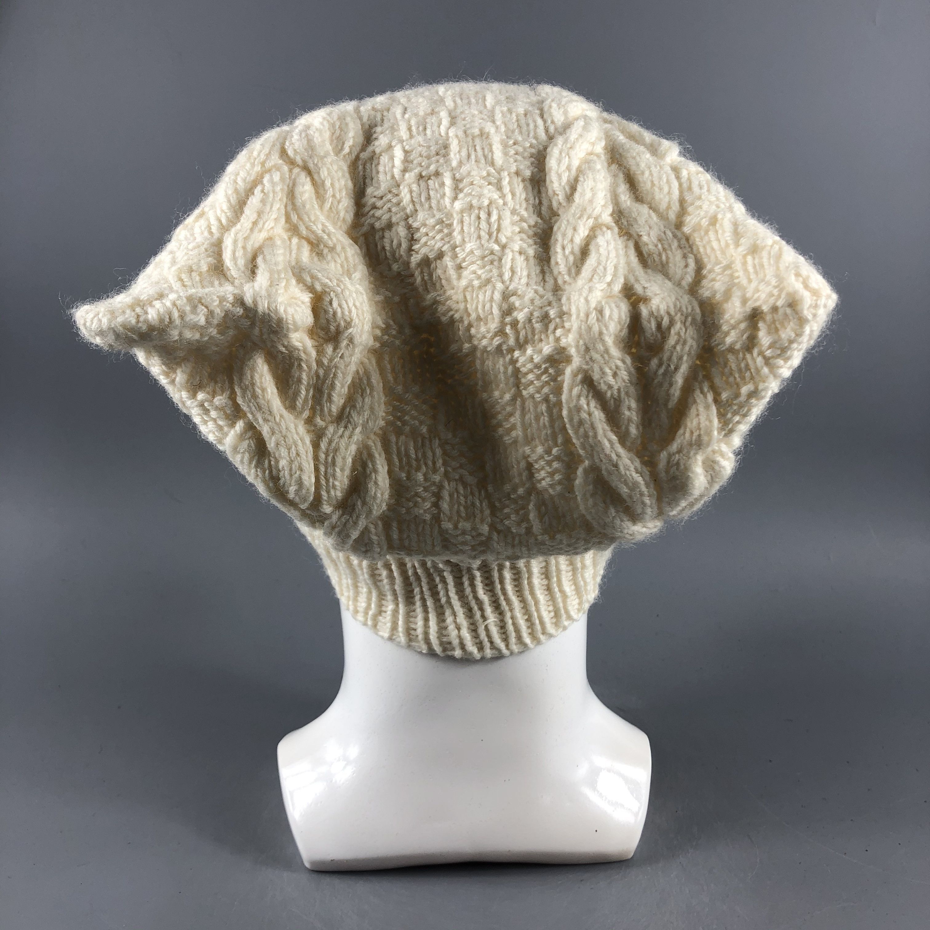 Japanese Brand × Vintage Womens Unknown Cable Knit Beanie Snow Hat Snow Cap -D375 Size ONE SIZE - 3 Thumbnail