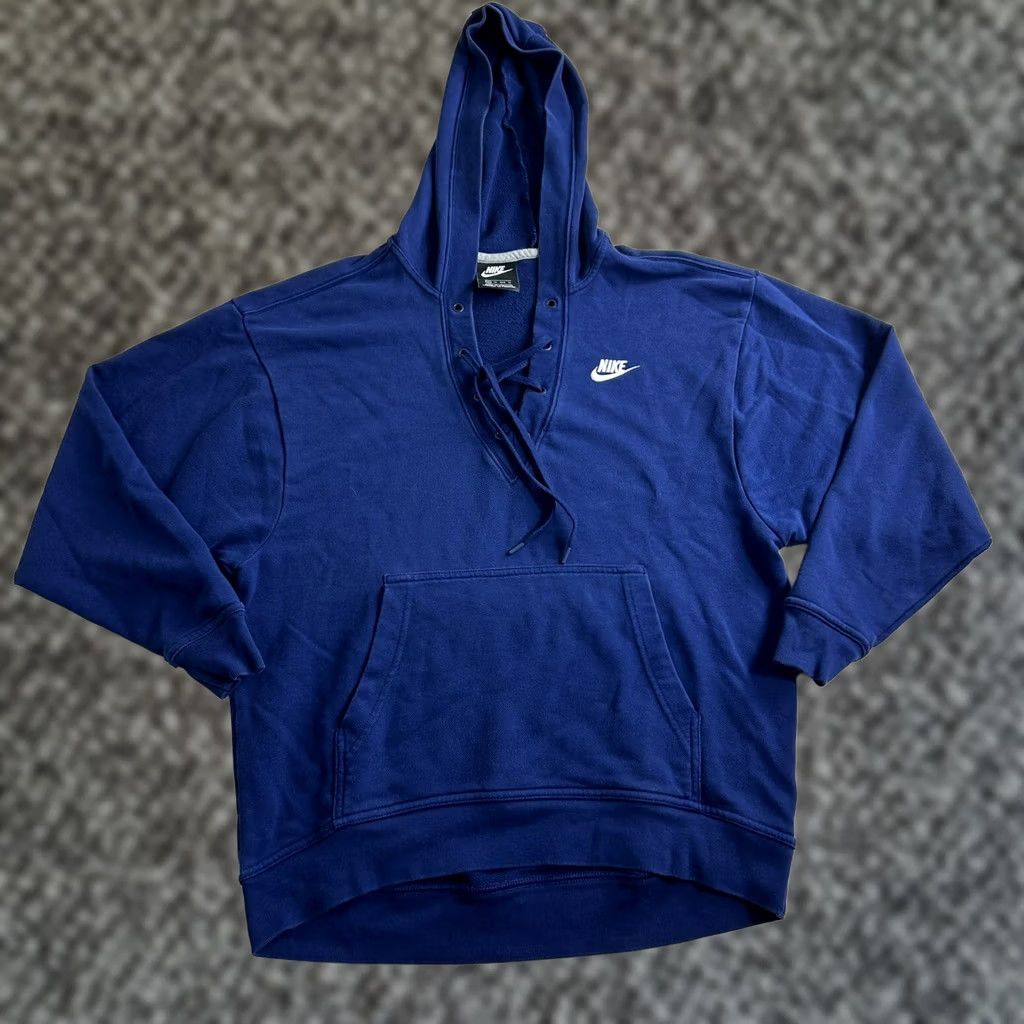 Nike Nike Sportswear Club Lace-Up Hoodie Women XS Blue Pullover 929531-478 Gym City Classic College School Sports Hoodie Mens? Size XS / US 0-2 / IT 36-38 - 1 Thumbnail