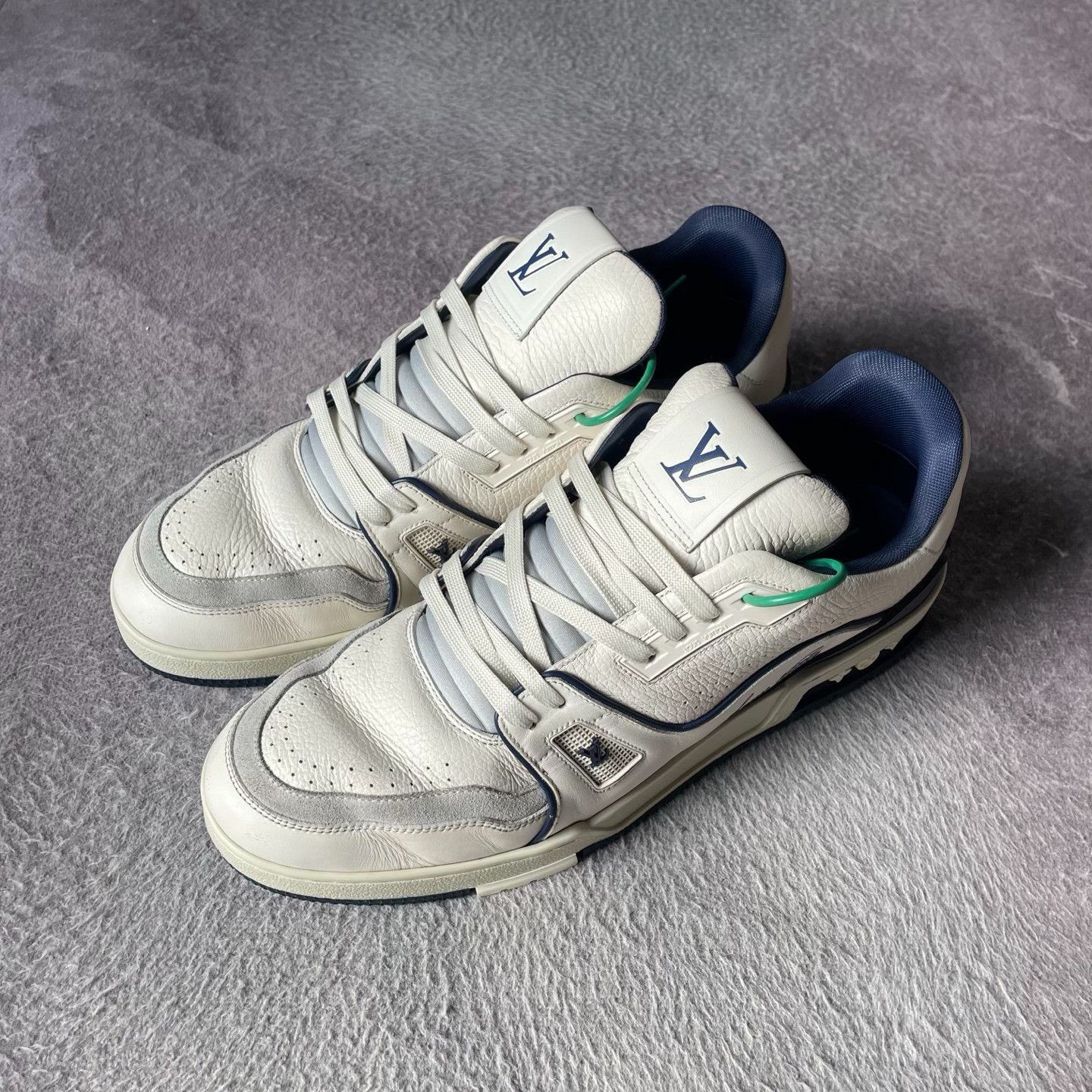 Louis Vuitton Louis Vuitton Training Blue Lowtop Sneakers 43 Men Size US 10 / EU 43 - 1 Thumbnail