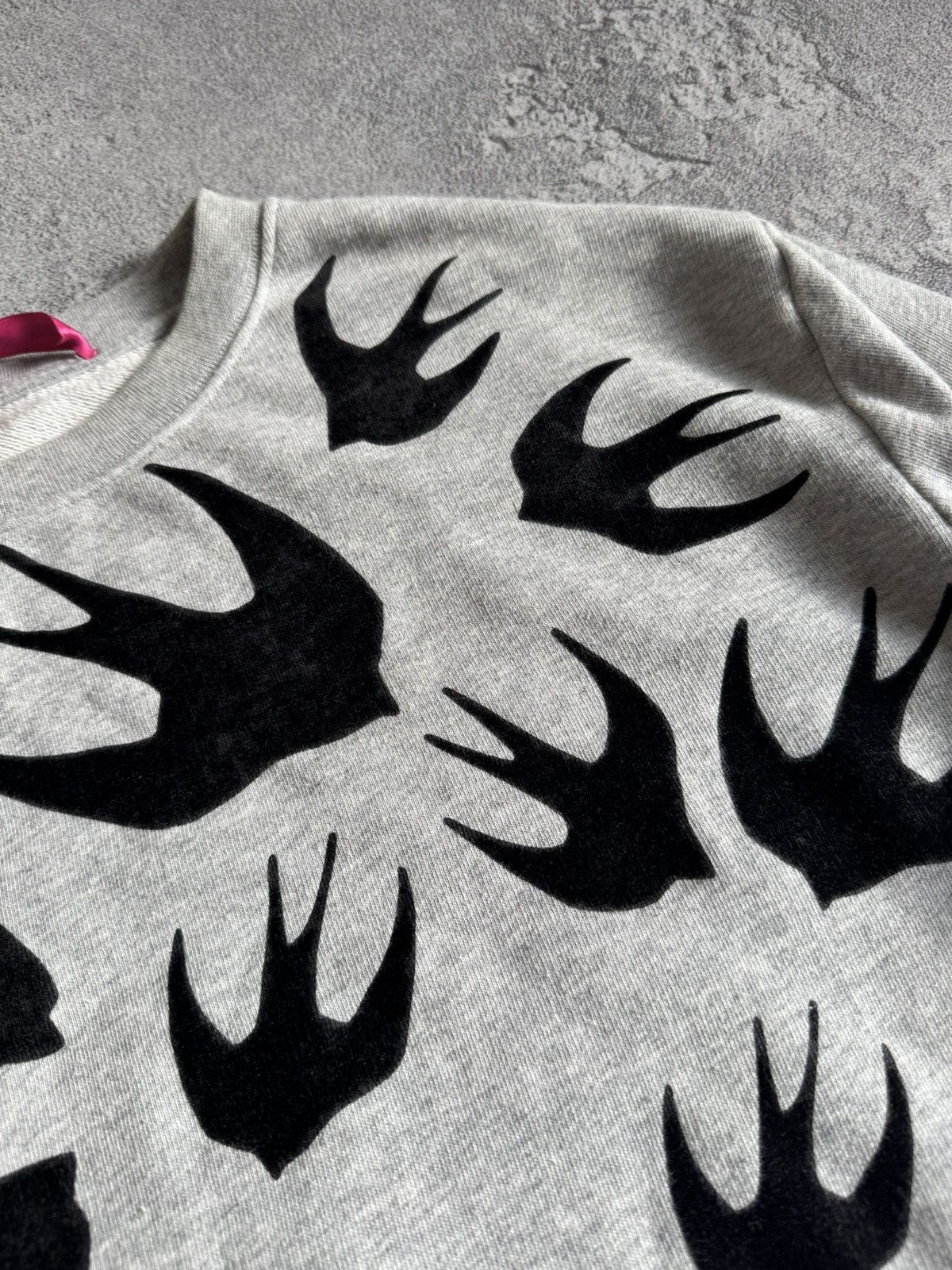 Alexander McQueen MCQ Alexander McQueen M/L birds logo sweatshirt jumper Size US M / EU 48-50 / 2 - 17 Thumbnail
