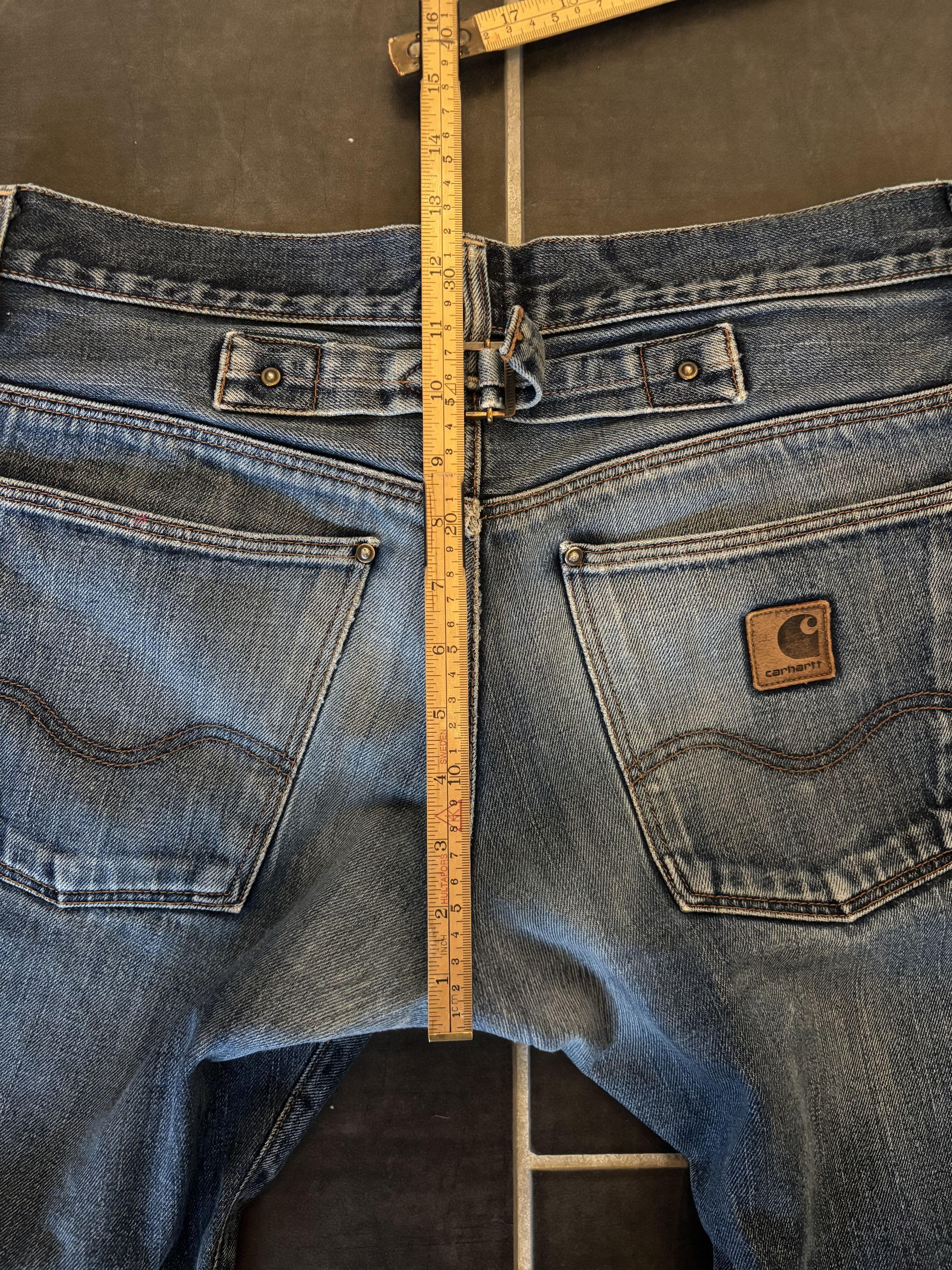 Carhartt 2000s Carhartt, union made, selvedge jeans with buckleback Size US 33 - 8 Thumbnail