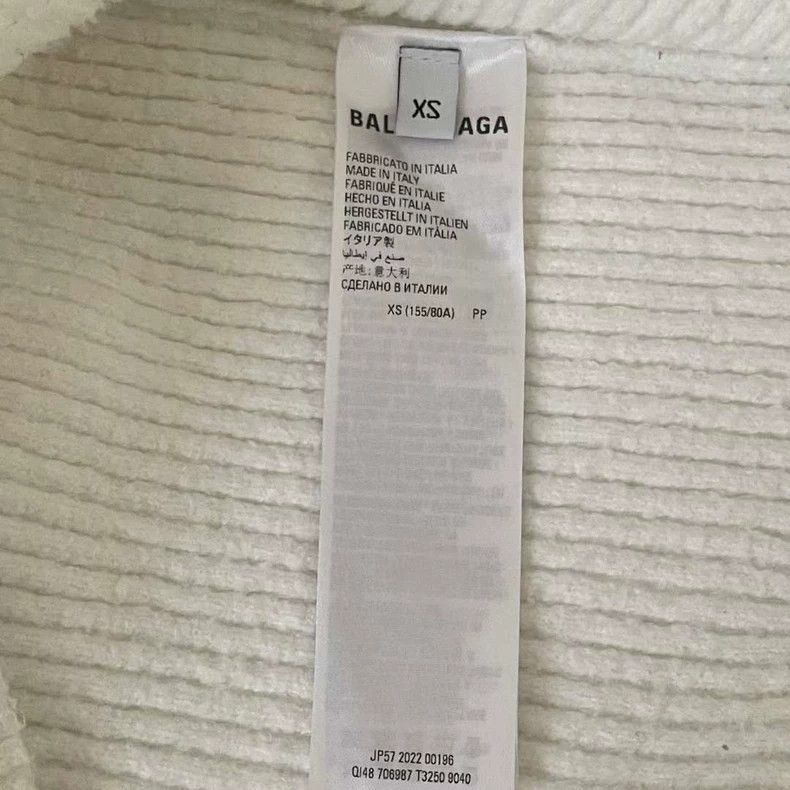 Balenciaga Balenciaga BB Sweater 2502-Nextarrow Size US XS / EU 42 / 0 - 4 Thumbnail