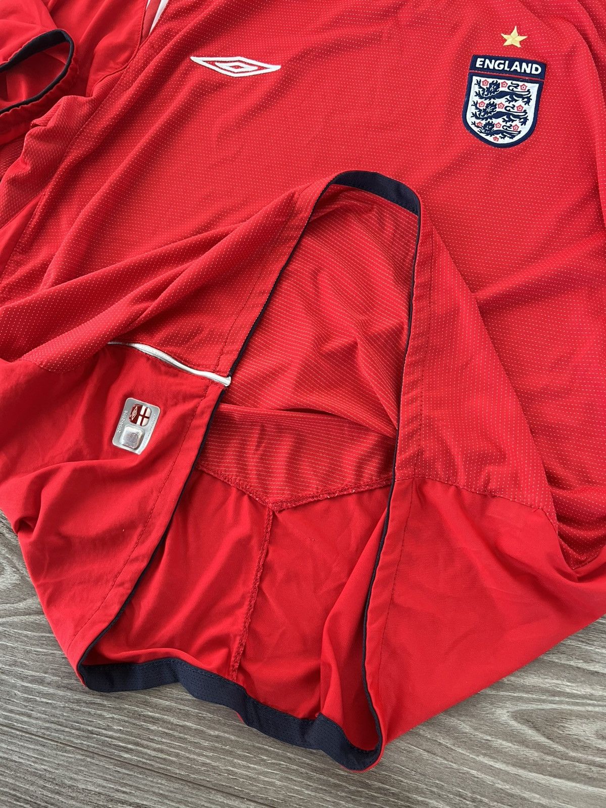 Umbro ‼️VINTAGE 2004/06‼️Umbro England Team Football Official Tee Size US XL / EU 56 / 4 - 14 Thumbnail