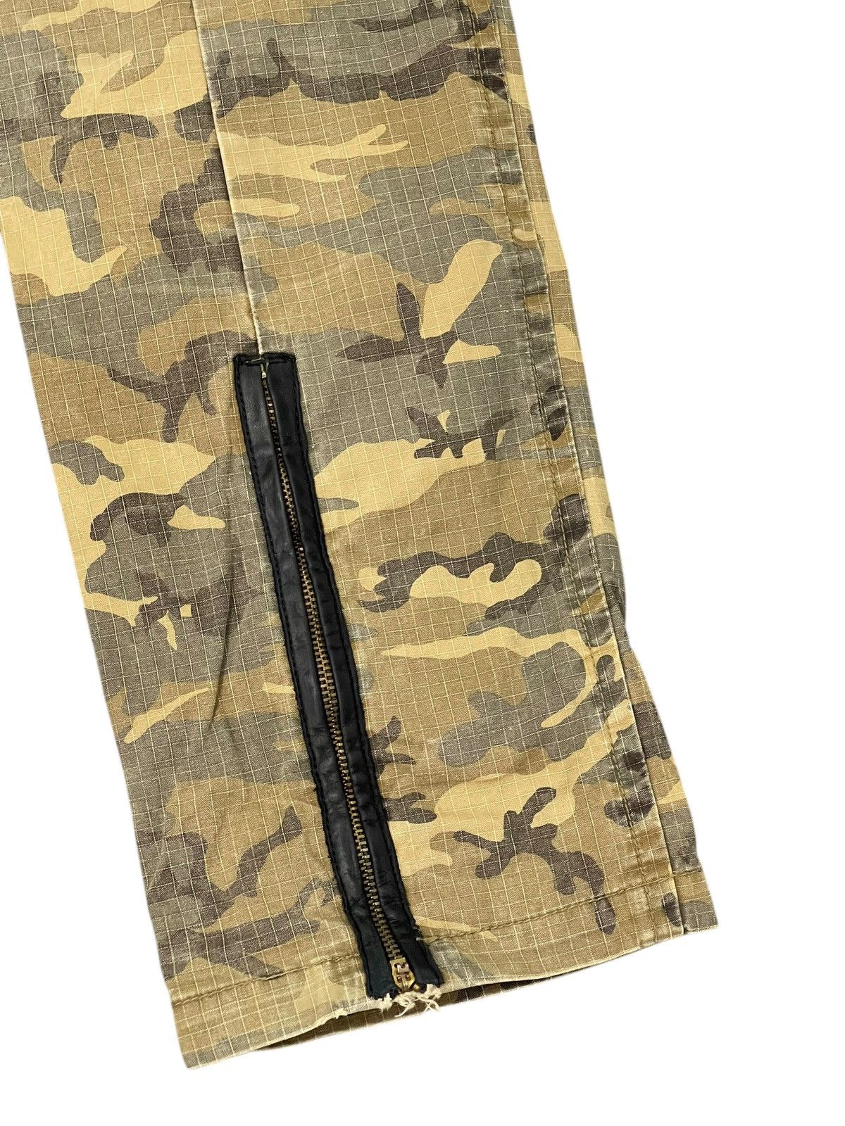 Japanese Brand Biker Pant Disciple Motorcyclist Japan Camo Poplin Pant 4🟦0 Size US 30 / EU 46 - 4 Thumbnail