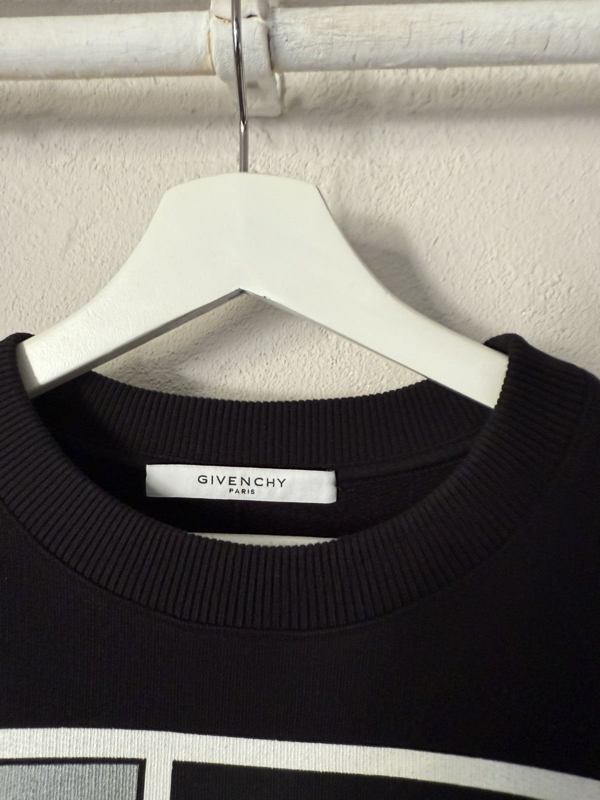 Givenchy Oversized Graphic Sweatshirt Size US M / EU 48-50 / 2 - 3 Thumbnail