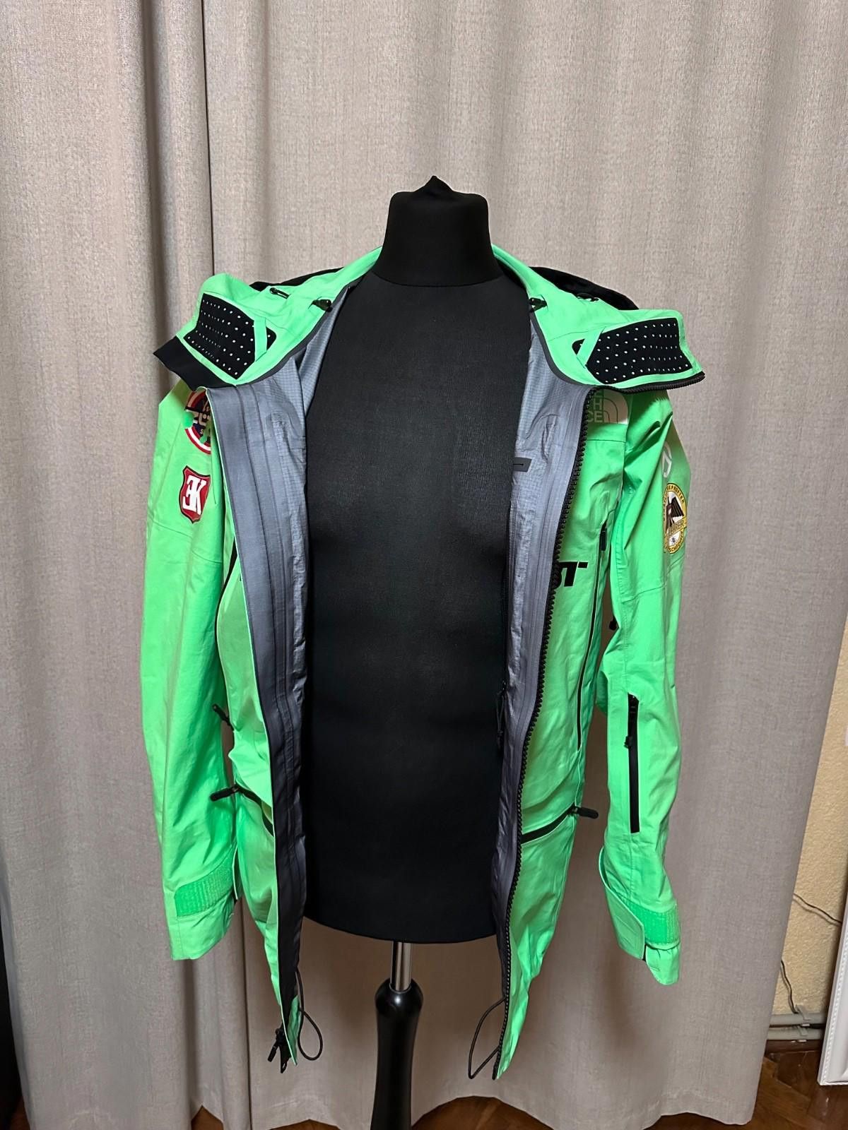 The North Face THE NORTH FACE Summit Tsirku GTX Pro Jacket Ski jacket Sz S Size US S / EU 44-46 / 1 - 10 Thumbnail