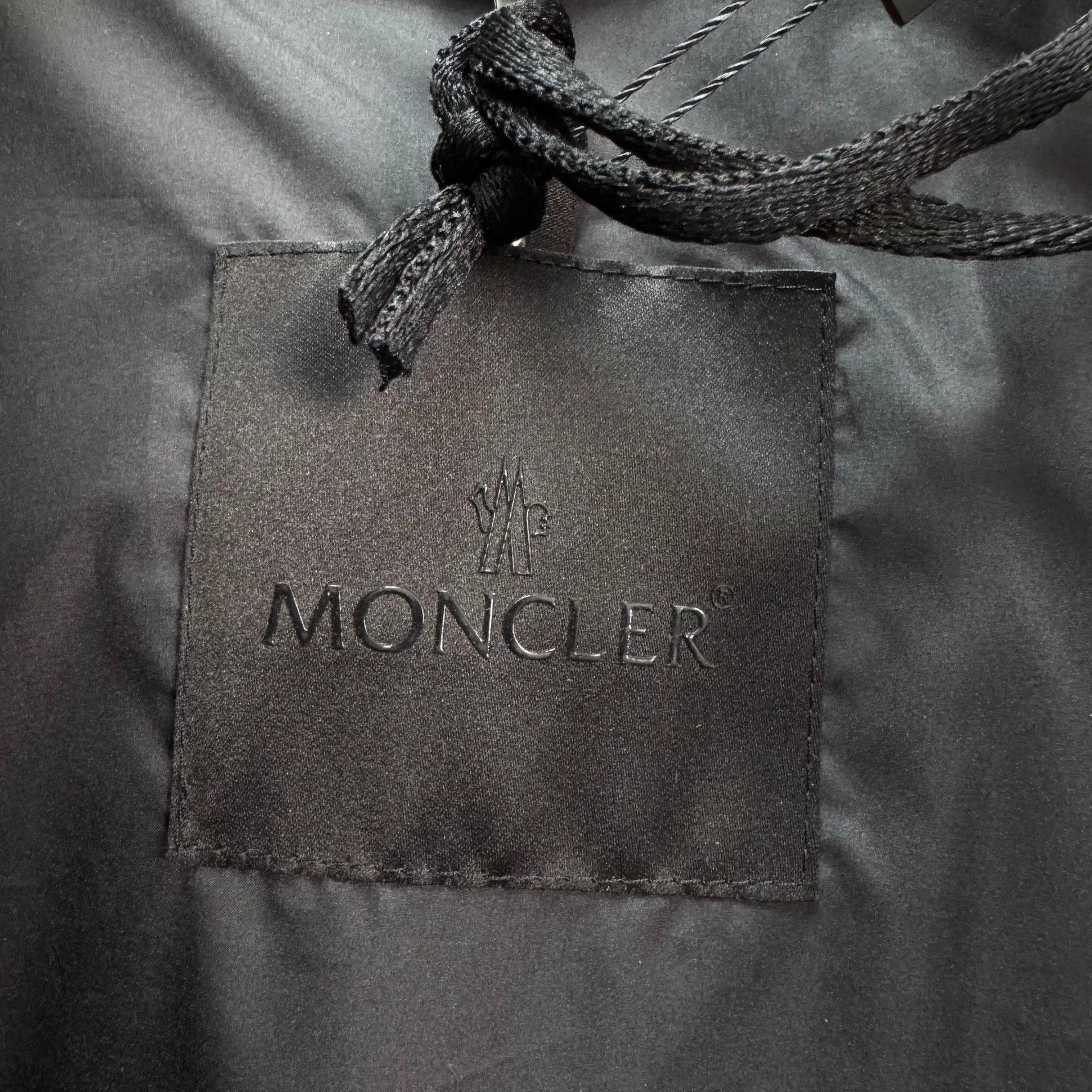 Moncler Moncler Jarama Logo Down Jacket 4 New Tried On Only Size L / US 10 / IT 46 - 6 Thumbnail