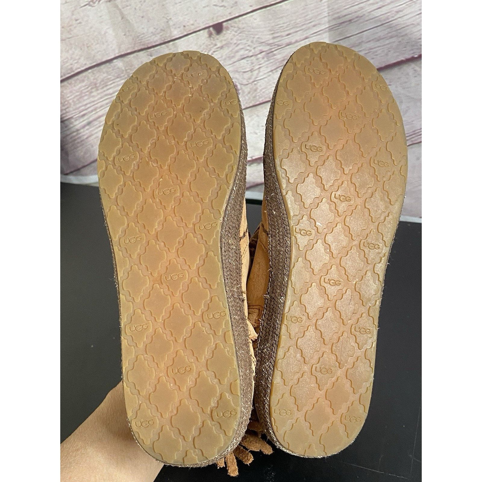 Ugg UGG Tiana Chestnut Suede Ankle boots w Suede Fringe Size 5.5 Size US 5.5 / IT 35.5 - 10 Thumbnail