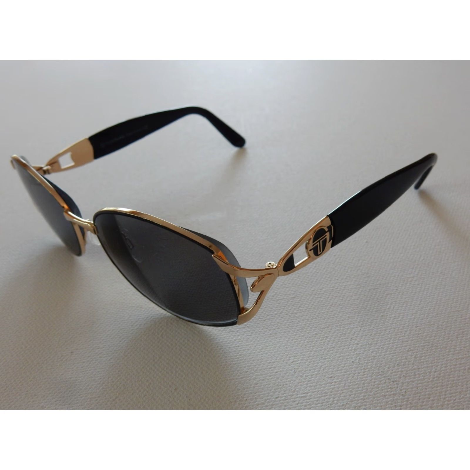 Sergio Tacchini VINTAGE Sergio Tacchini Sunglasses Frames Only Women Adult One Size Black & Gold Clear Prescription Size ONE SIZE - 2 Thumbnail