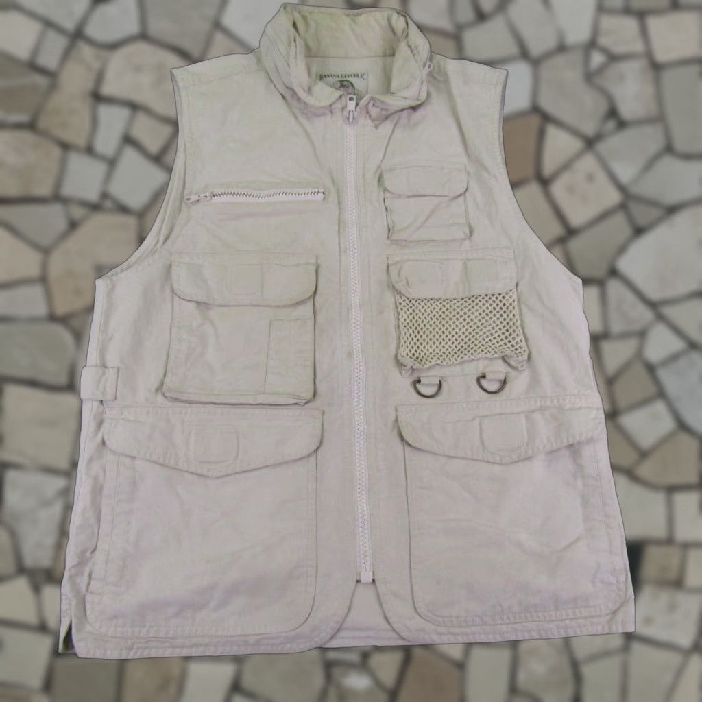 Banana Republic VINTAGE Banana Republic Vest Mens Small Khaki Tan Safari Travel Photographer Zip Full Zip Hooded Pockets 90s Outdoor Shirt Mens Size US S / EU 44-46 / 1 - 1 Thumbnail