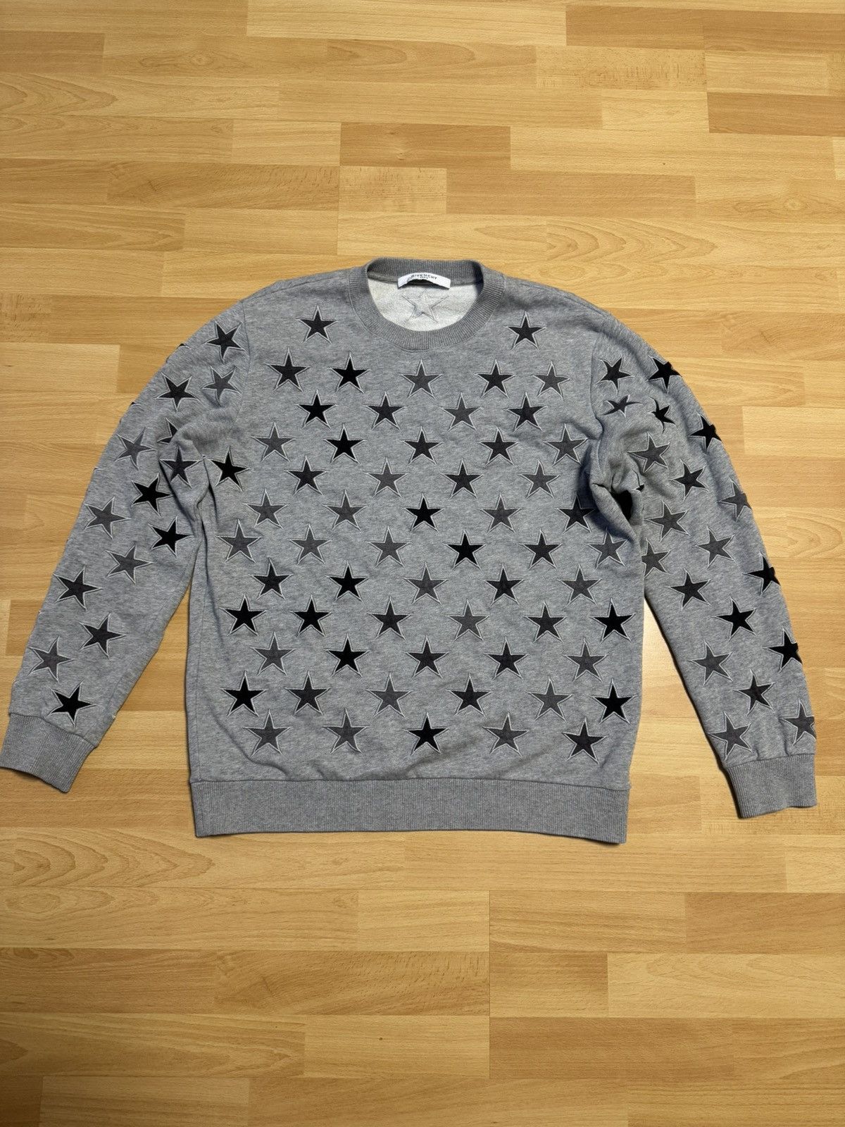 Givenchy AW/16 Givenchy All Over Star Sweater Riccardo Tisci Size US S / EU 44-46 / 1 - 1 Thumbnail