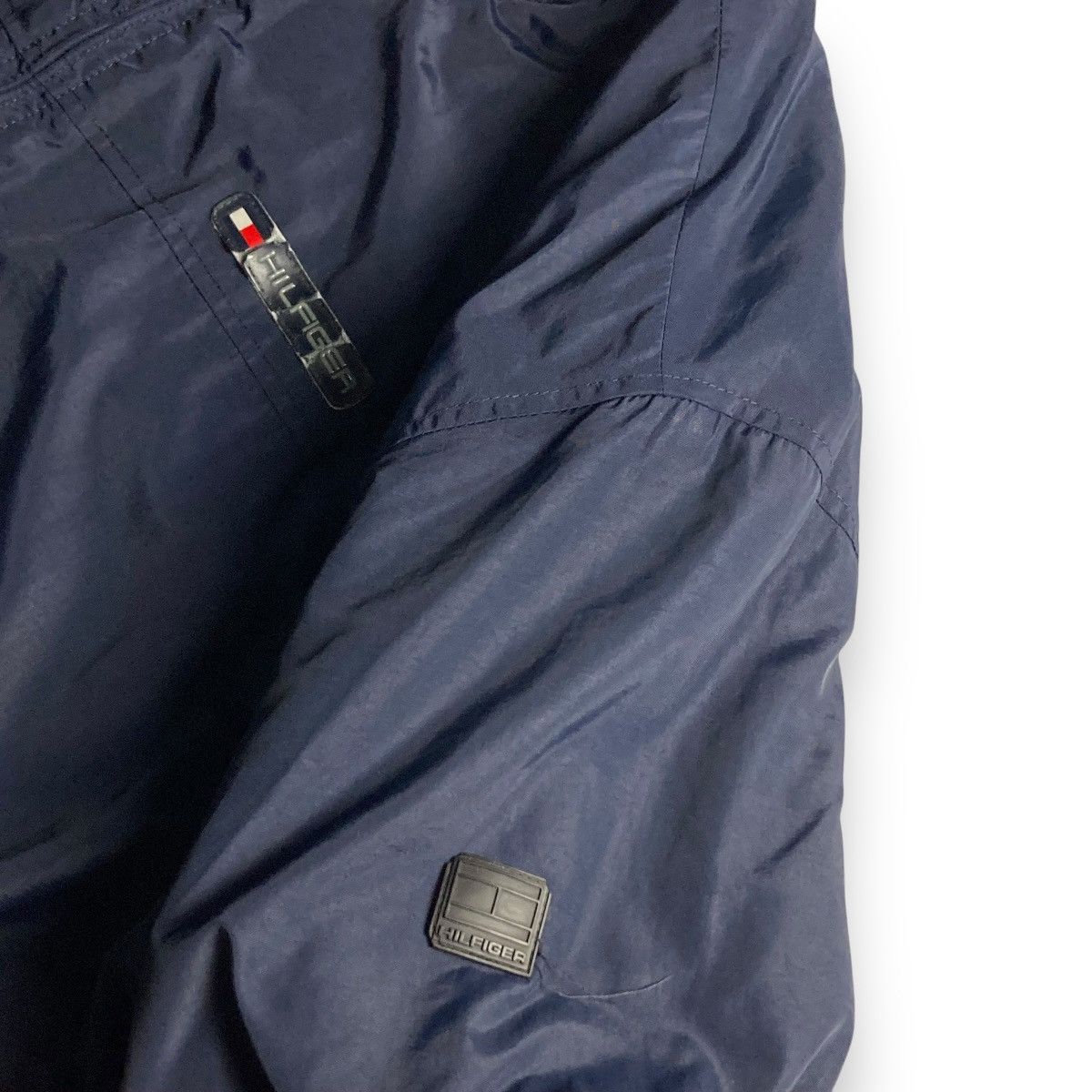 Tommy Hilfiger VINTAGE TOMMY HILFIGER REVERSIBLE ZIPPER JACKET Size US L / EU 52-54 / 3 - 7 Thumbnail