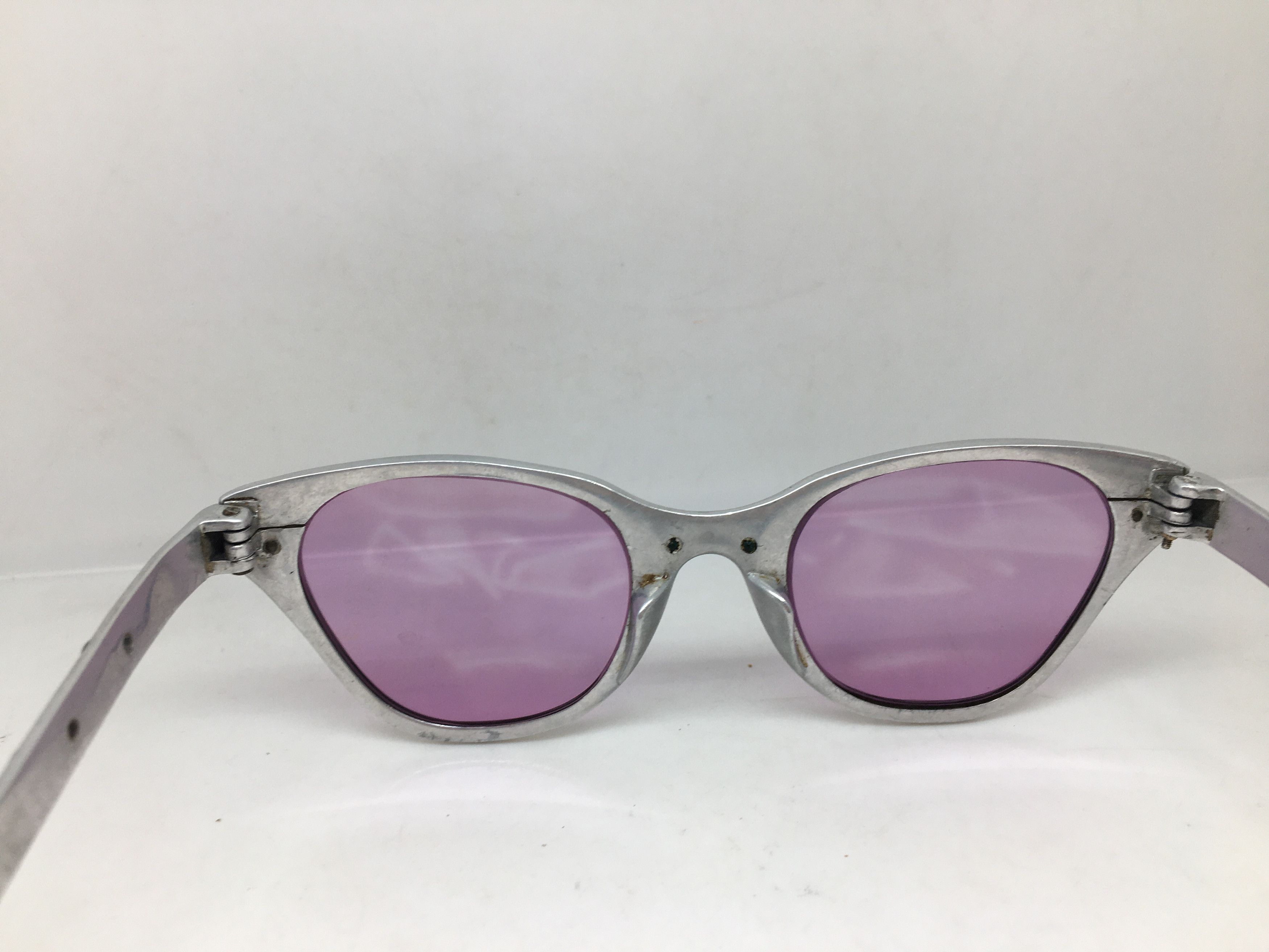 Vintage Vintage 50s TURA Woman Aluminum Silver Cateye Sunglasses Size ONE SIZE - 5 Thumbnail