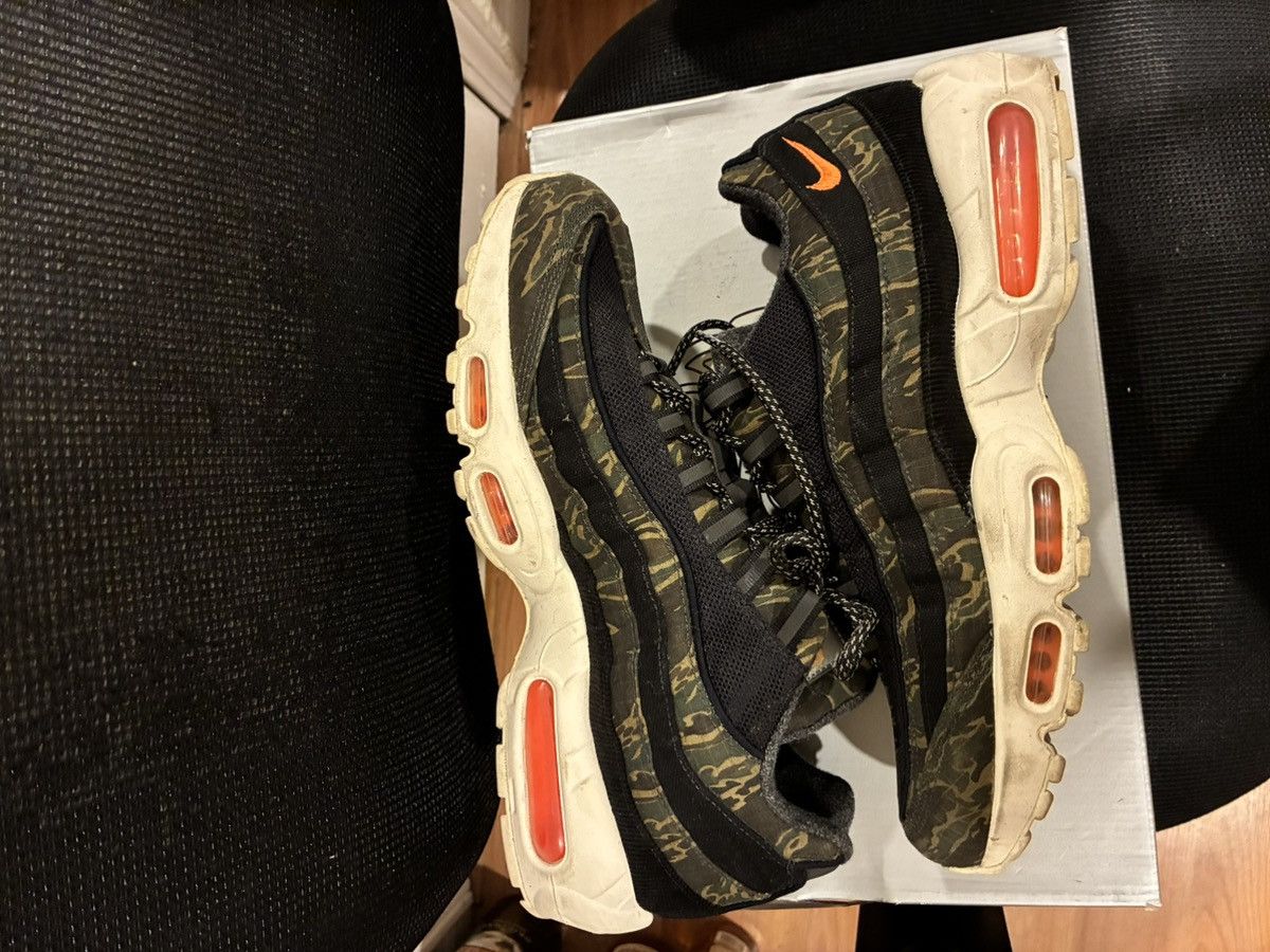 Nike Nike X carhartt air max Size US 10 / EU 43 - 1 Thumbnail