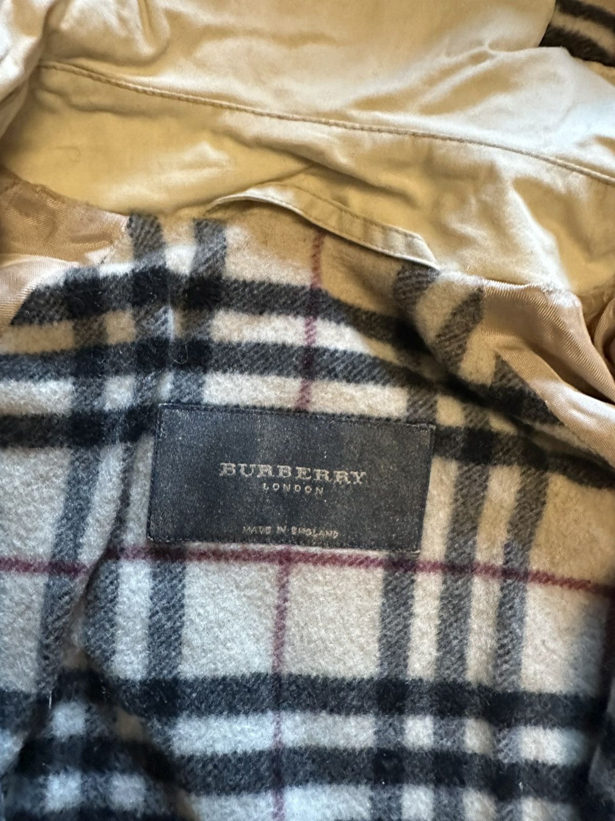 Burberry Burberry jacket size S-М beige Size US S / EU 44-46 / 1 - 5 Thumbnail