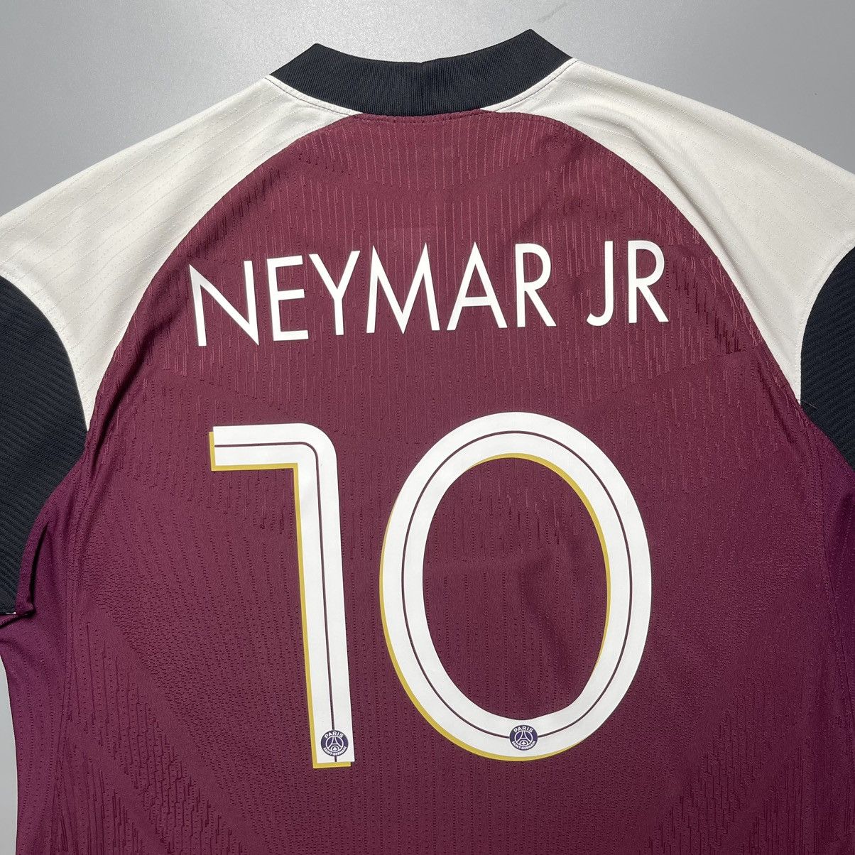 Vintage PSG NIKE 2020/2021 FOOTBALL PLAYER ISSUE JERSEY #10 NEYMAR Size US XL / EU 56 / 4 - 11 Thumbnail