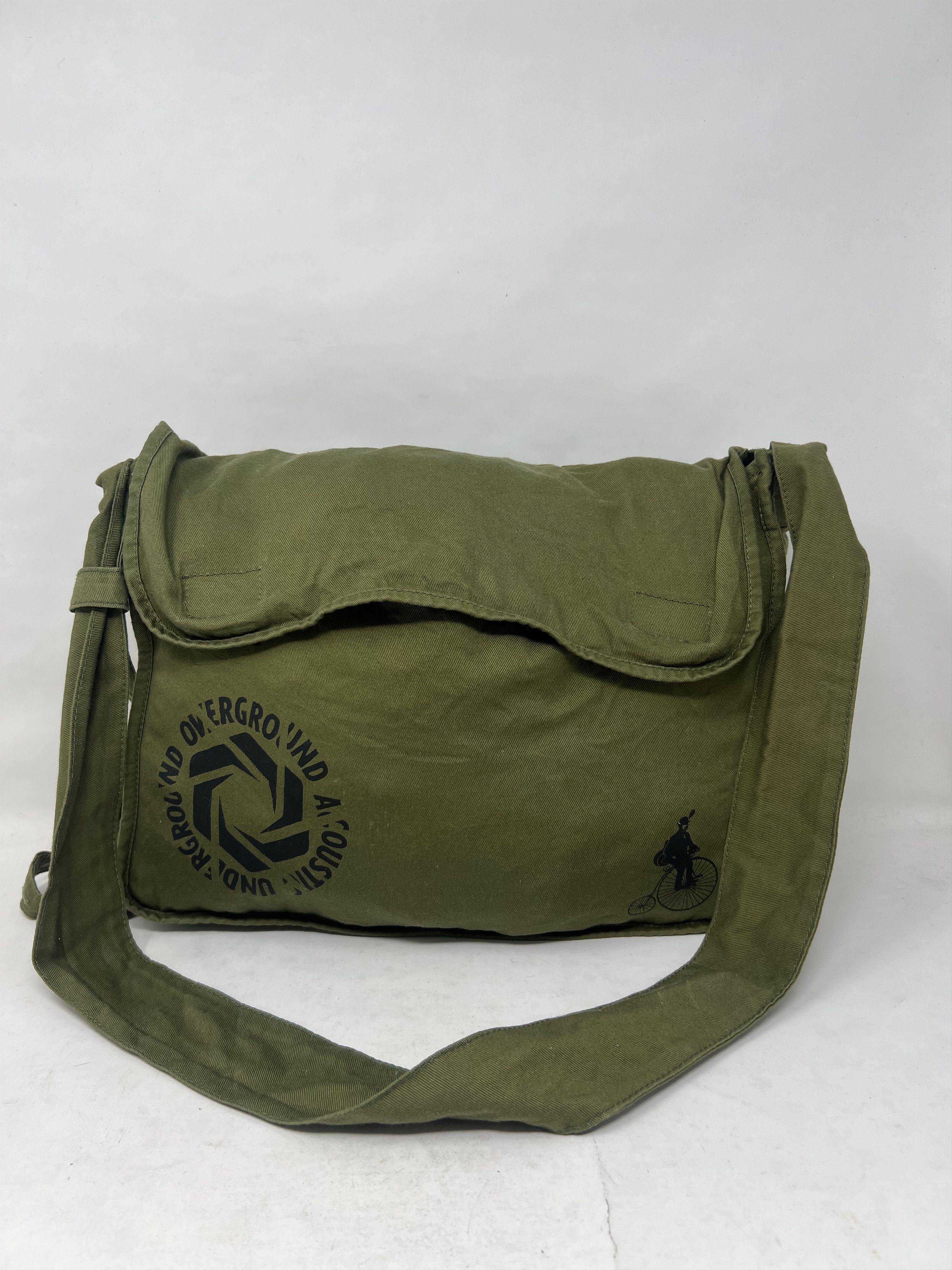 Japanese Brand Vintage Underground Overground Camo Sling Size ONE SIZE - 1 Thumbnail