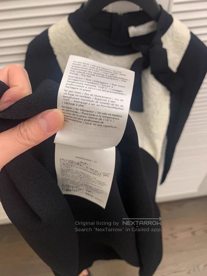 Valentino Valentino dress Size XS / US 0-2 / IT 36-38 - 5 Thumbnail