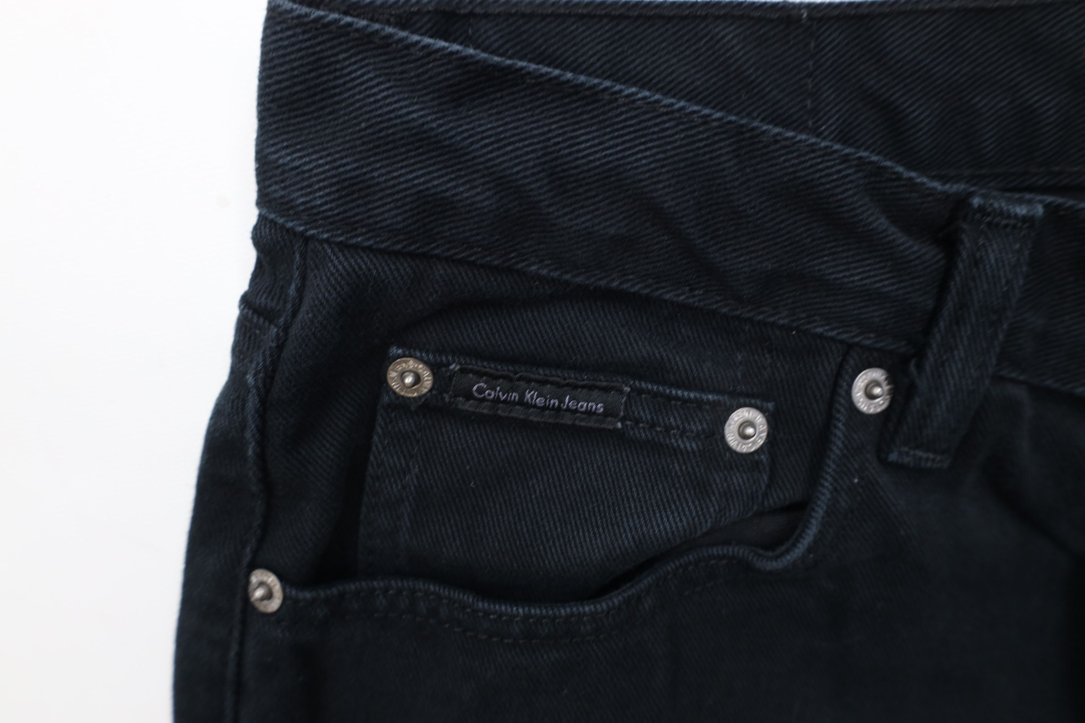 Calvin Klein × Vintage Vintage 90s Calvin Klein Spell Relaxed Fit Denim Jeans Black Size US 34 / EU 50 - 8 Thumbnail