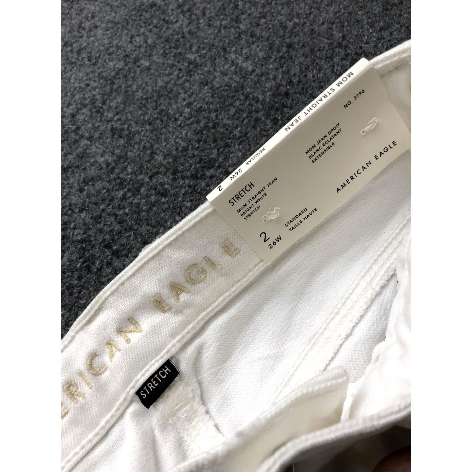 American Eagle Outfitters American Eagle Jeans Womens White Size 2 Mom Straight High Rise Distressed Stretch Size 26" / US 2 / IT 38 - 6 Thumbnail